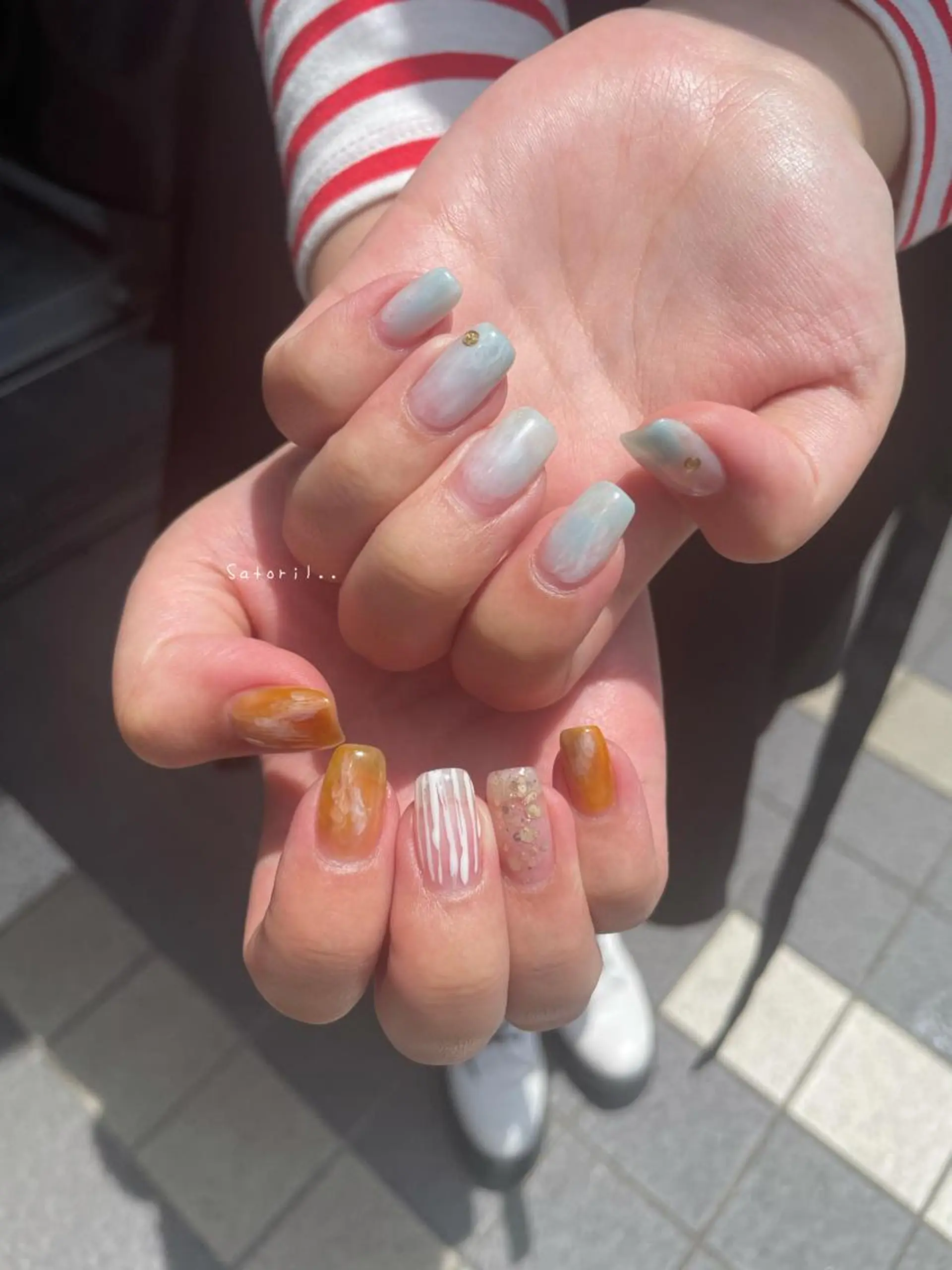 ネイル ブルー オレンジ Satoril..nail room所属・satoril.. nail roomのネイルデザイン