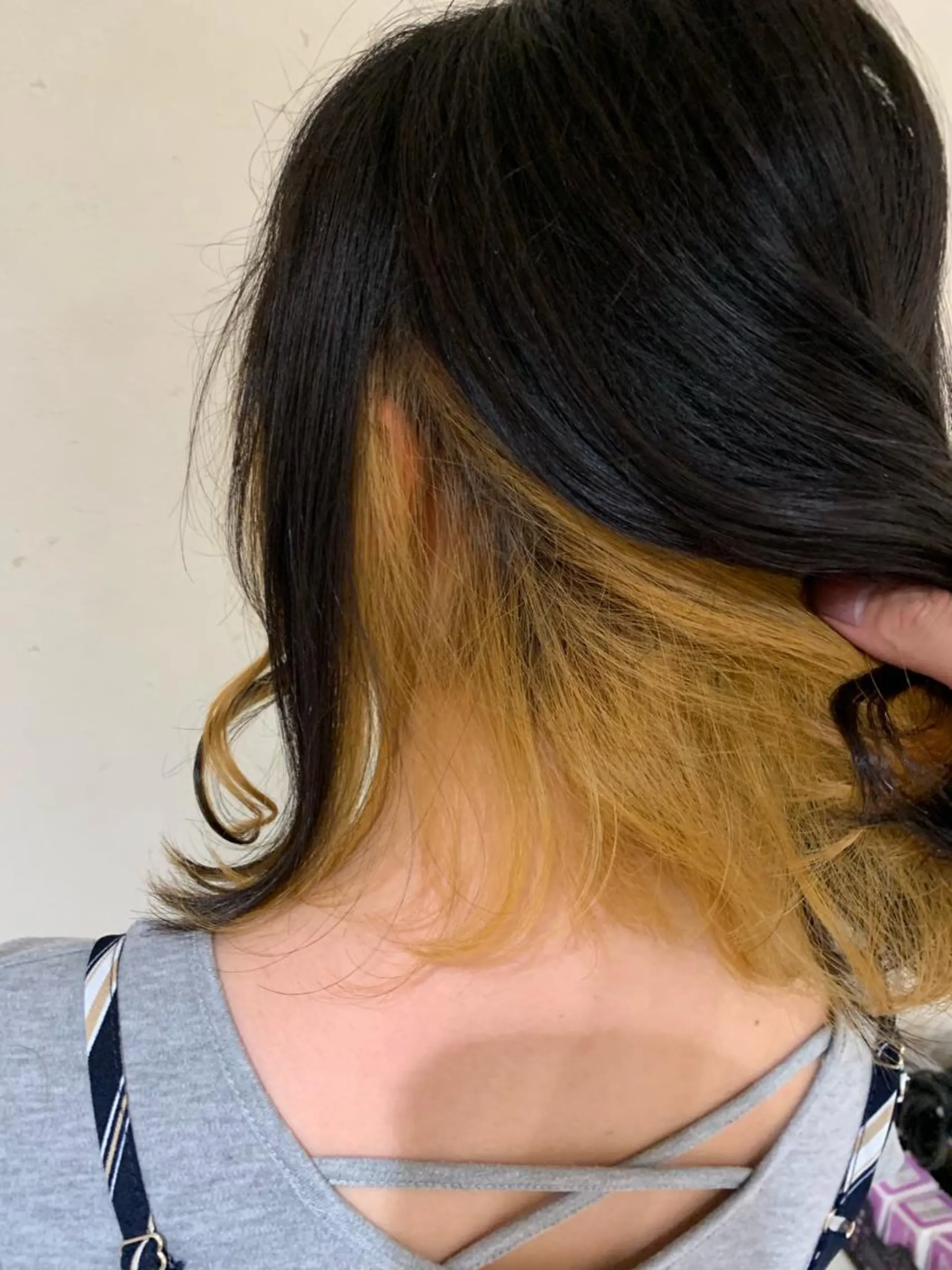 ミディアム カラー 小島嵩人 縮毛矯正 髪質改善のヘアスタイル