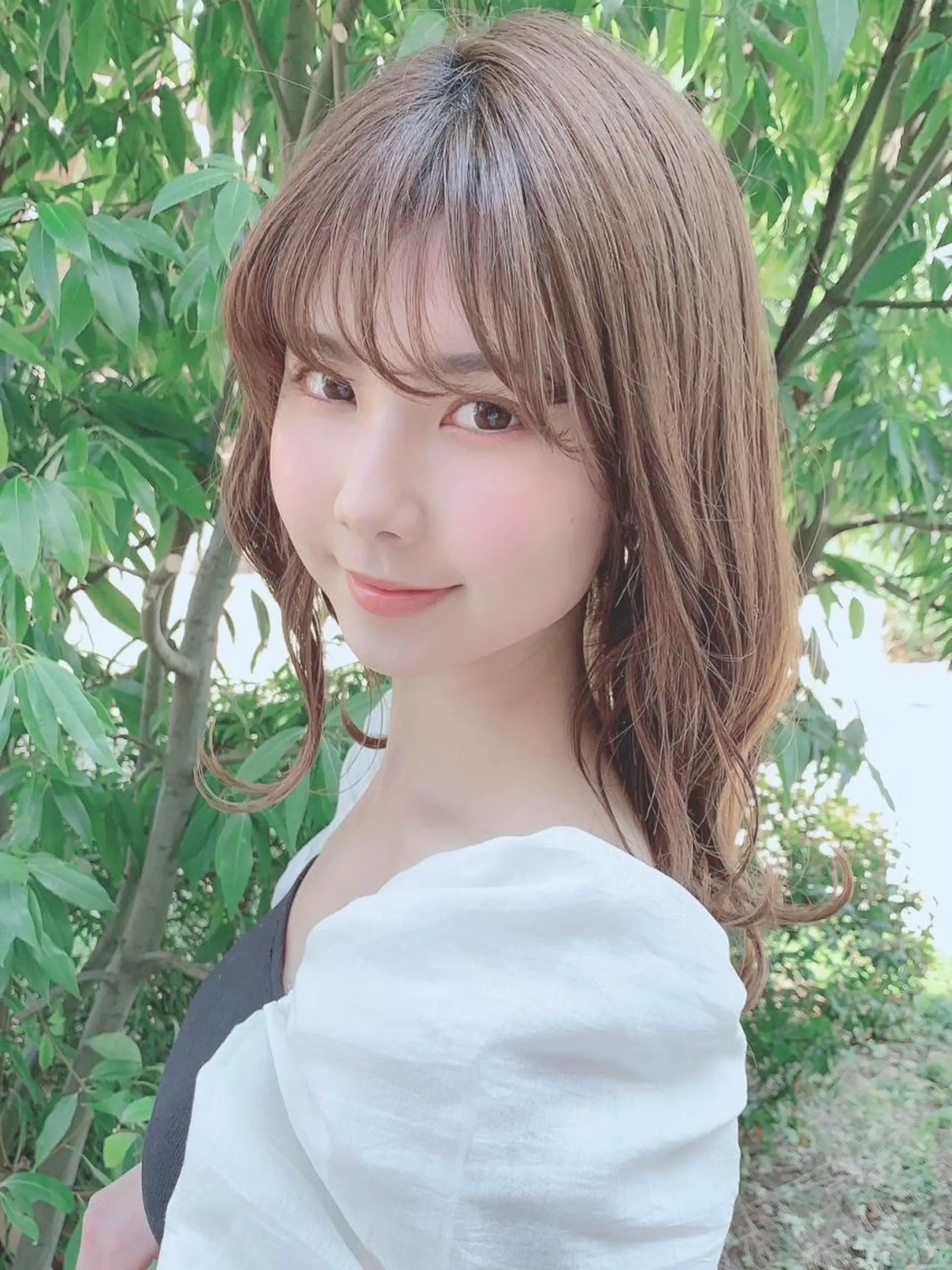 ロング カット ヘアカラー トリートメント 公式 Ease by amble luxeのヘアスタイル