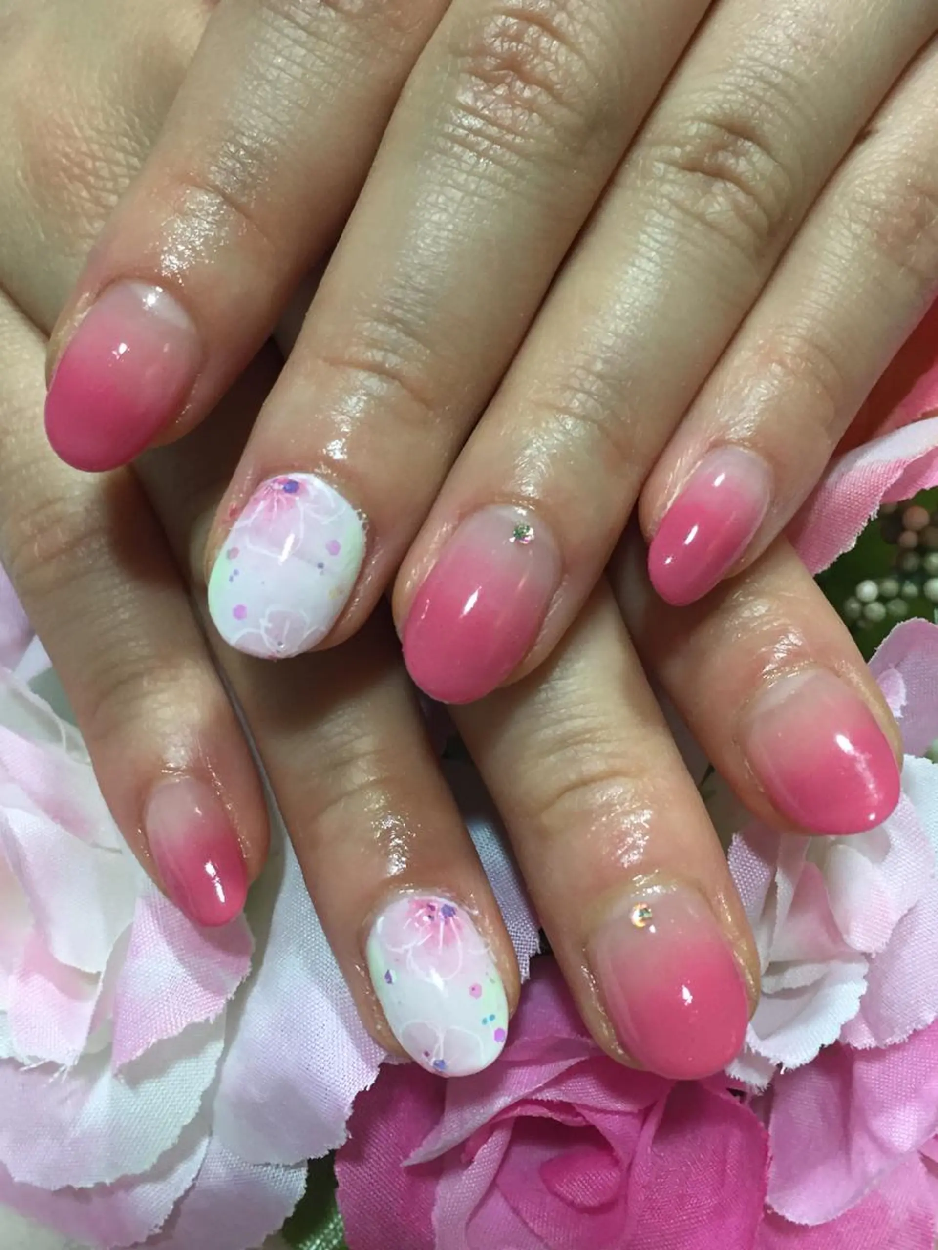 ネイル Sympa 𝓜iwako🐰ᩚのネイルデザイン