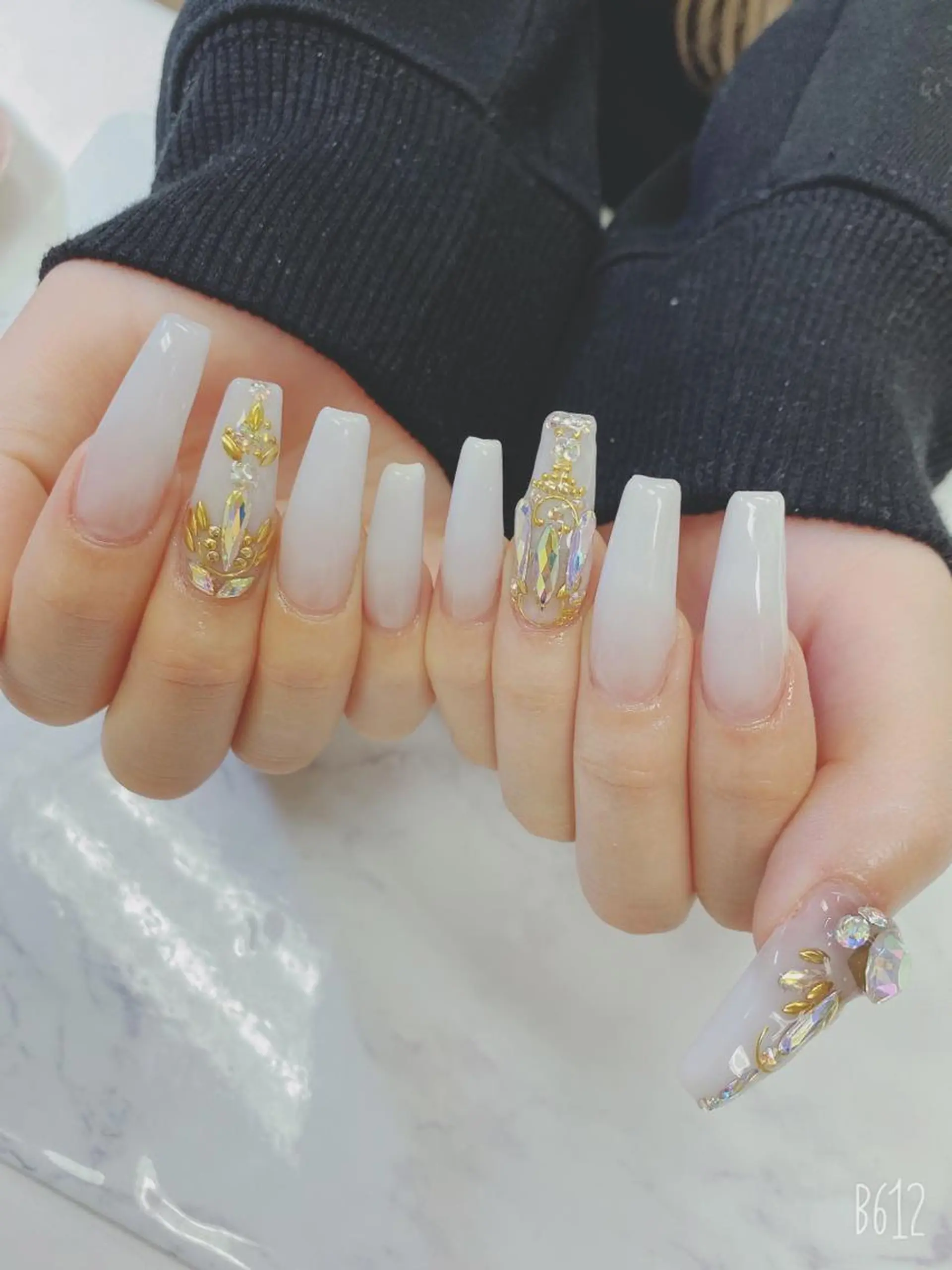 ロング ハンドネイル JNA認定講師🌸 RIEのネイルデザイン