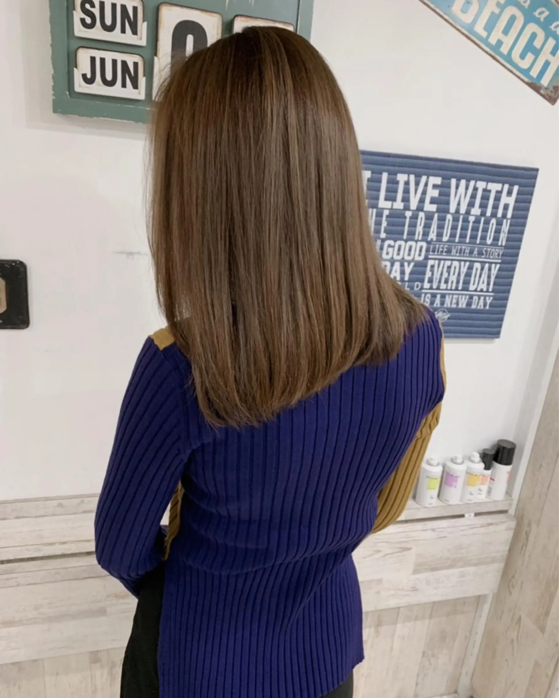 ミディアム カラー カット ヘアカラー トリートメント 京都大人女性ショート 徒歩1分/秋山のヘアスタイル