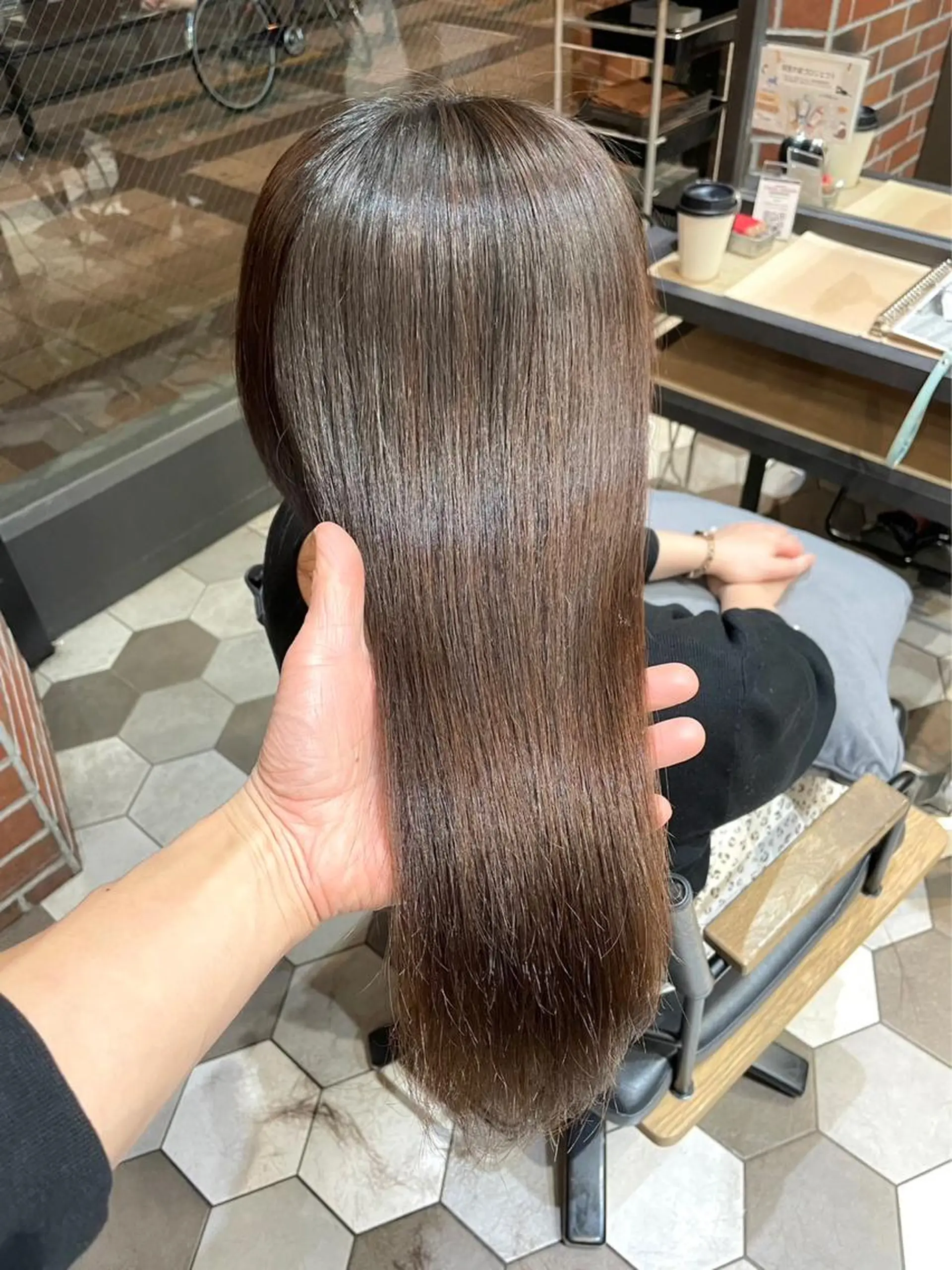 ロング 髪質改善縮毛矯正🫧 村上蒼生のヘアスタイル