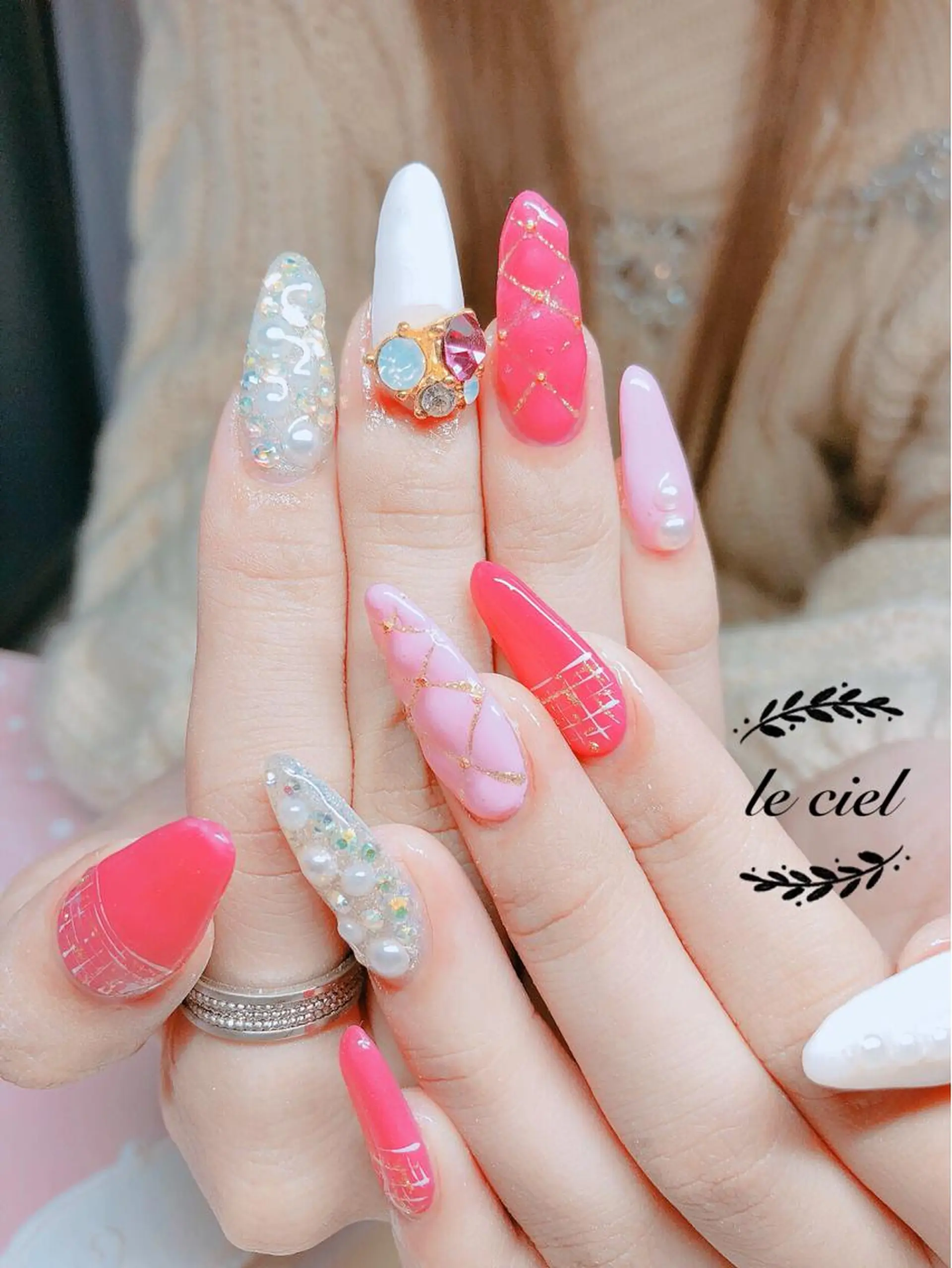 ネイル Naka Rieのネイルデザイン