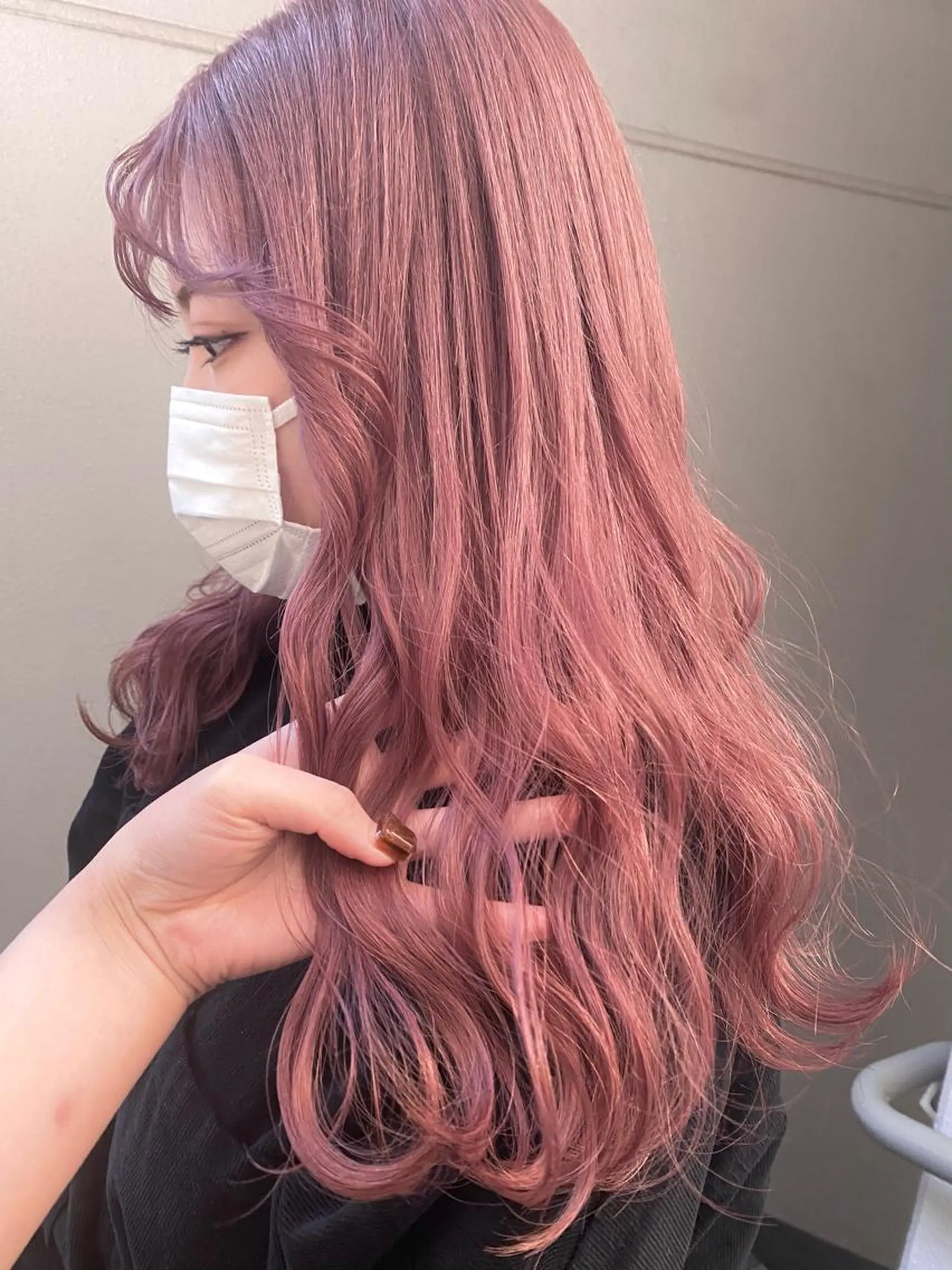 セミロング カラー ウルフ🐺/ボブ ハイトーン🌈/増田のヘアスタイル