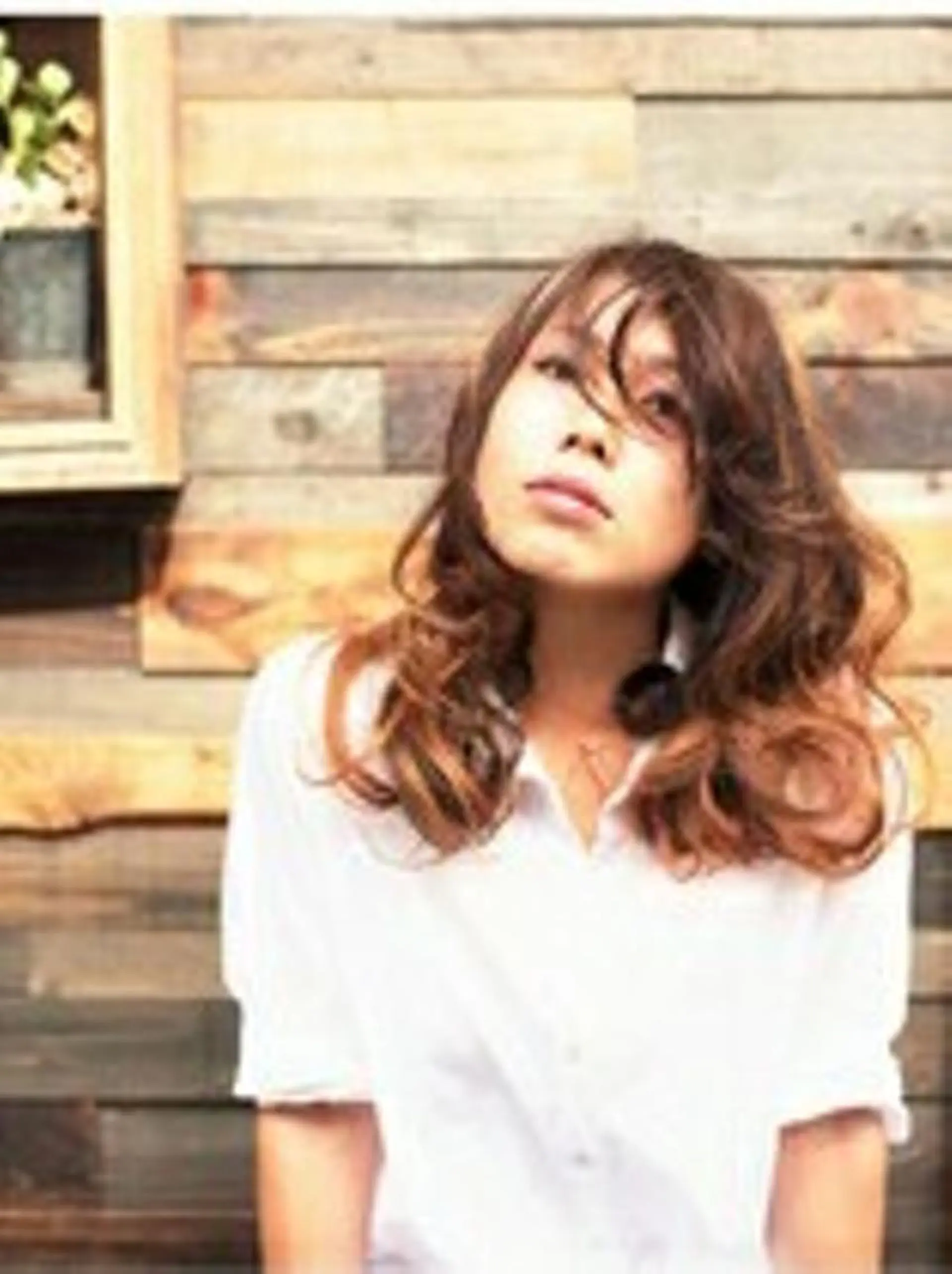 ロング ＦＵＮＩＣ ファニックのヘアスタイル