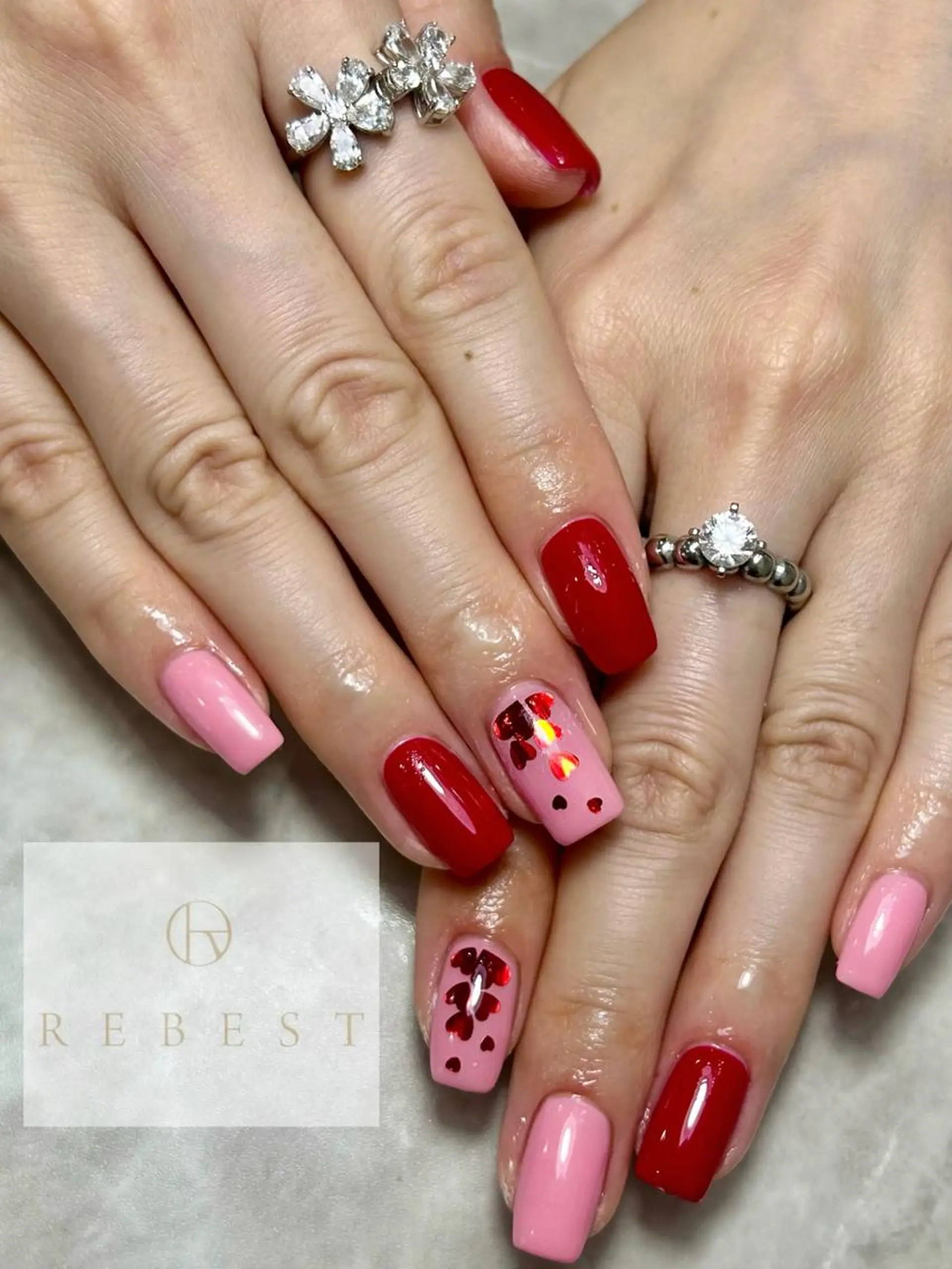ネイル REBEST 天王寺のネイルデザイン