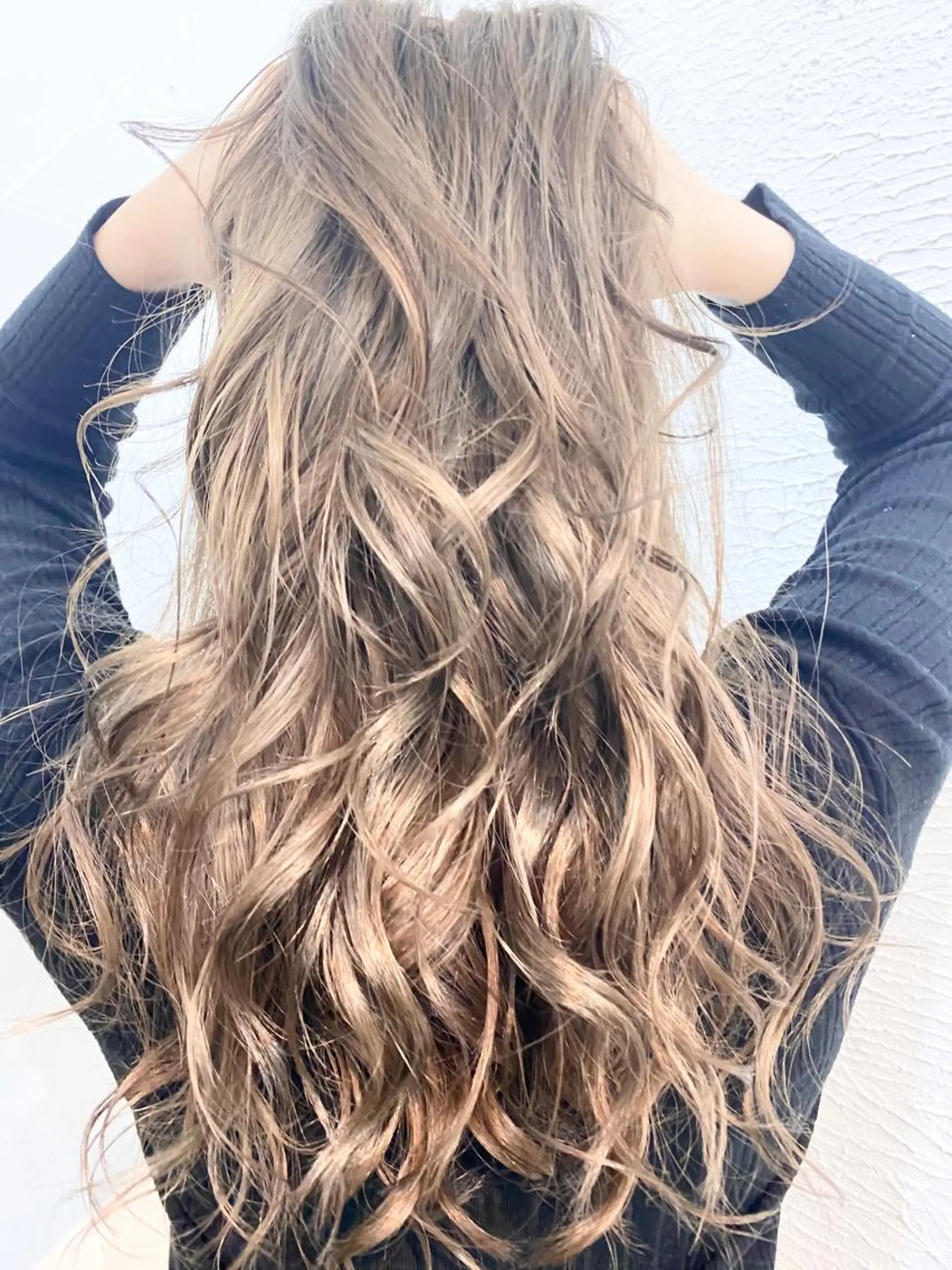 ロング アッシュ 最高峰の技術力☆ 樋口健人のヘアスタイル