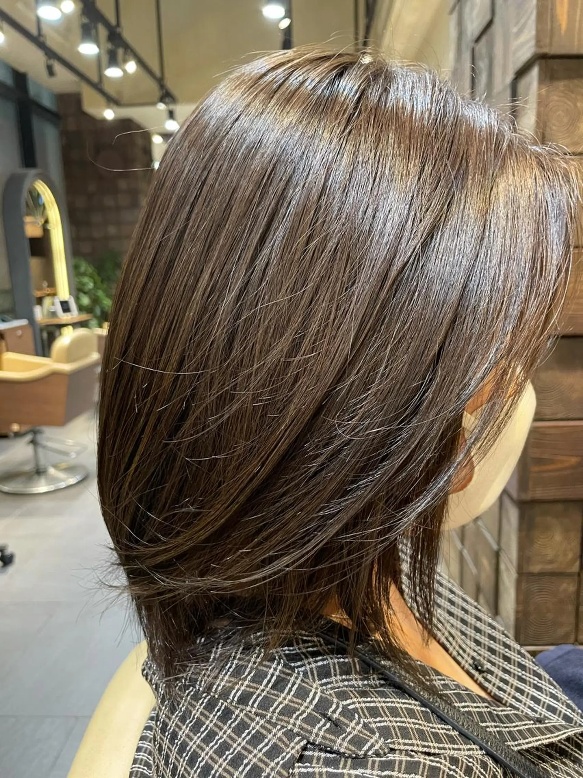 ミディアム カラー SIGN店長中村 レイヤーカット募集のヘアスタイル