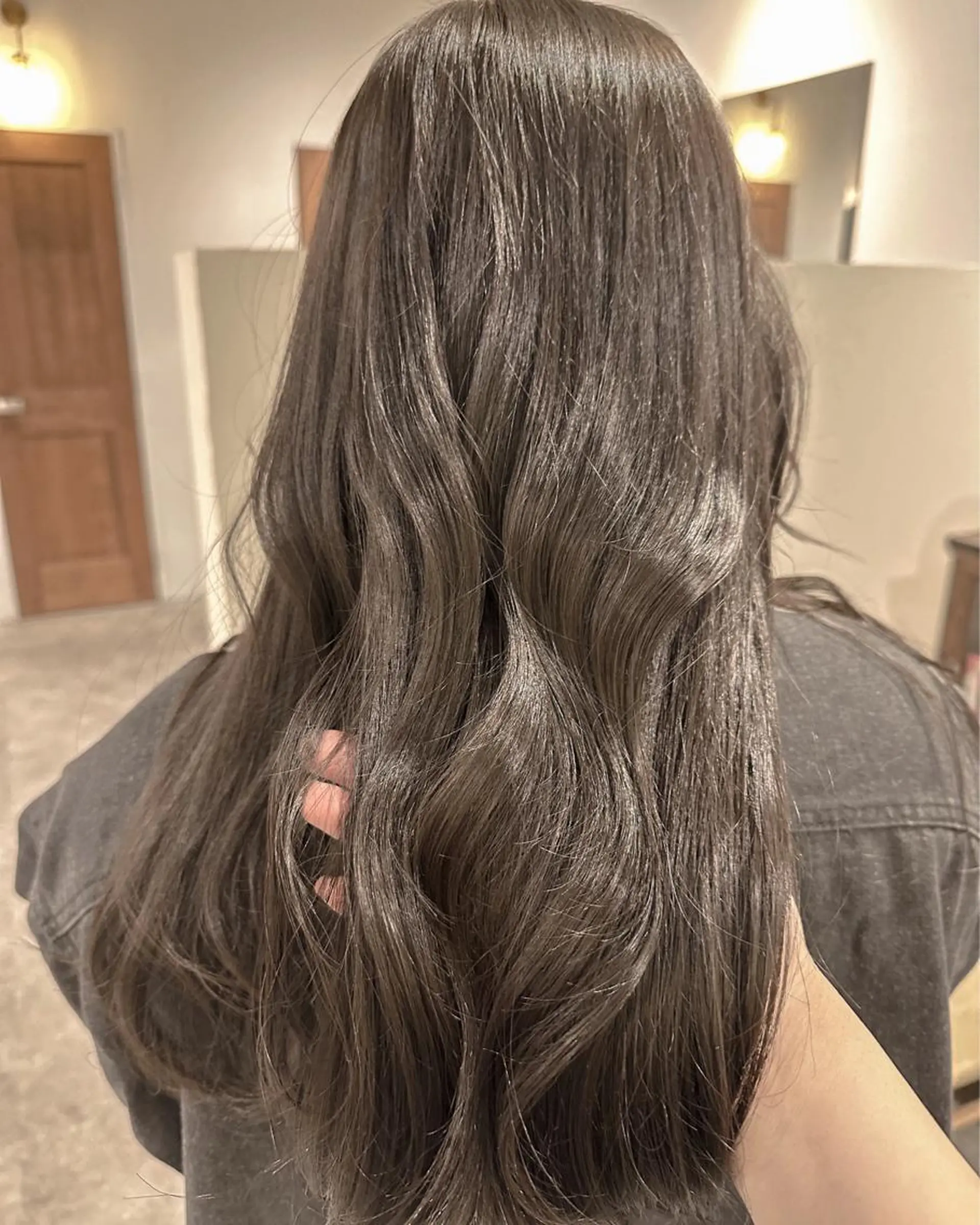 カラー ブリーチ 透明感カラー グレージュ ヘアカラー トリートメント yaya/ 天神美容室uyuのその他イメージ