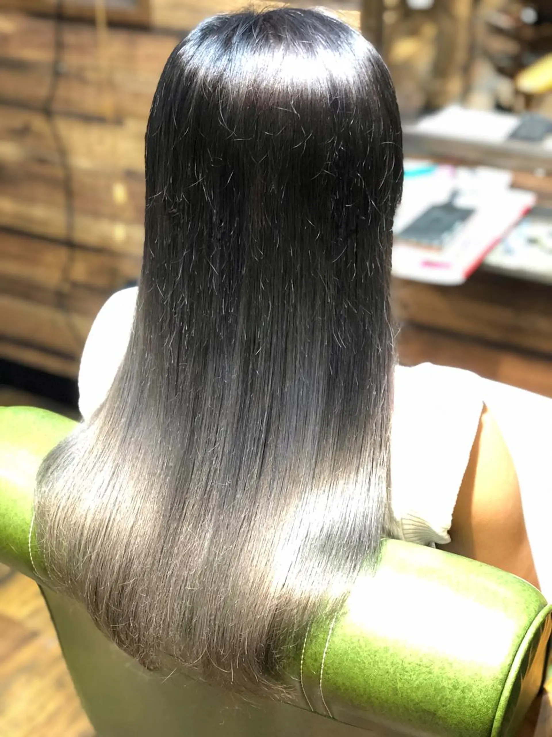 セミロング ツイスパ/Wカラー ✨RYUのヘアスタイル