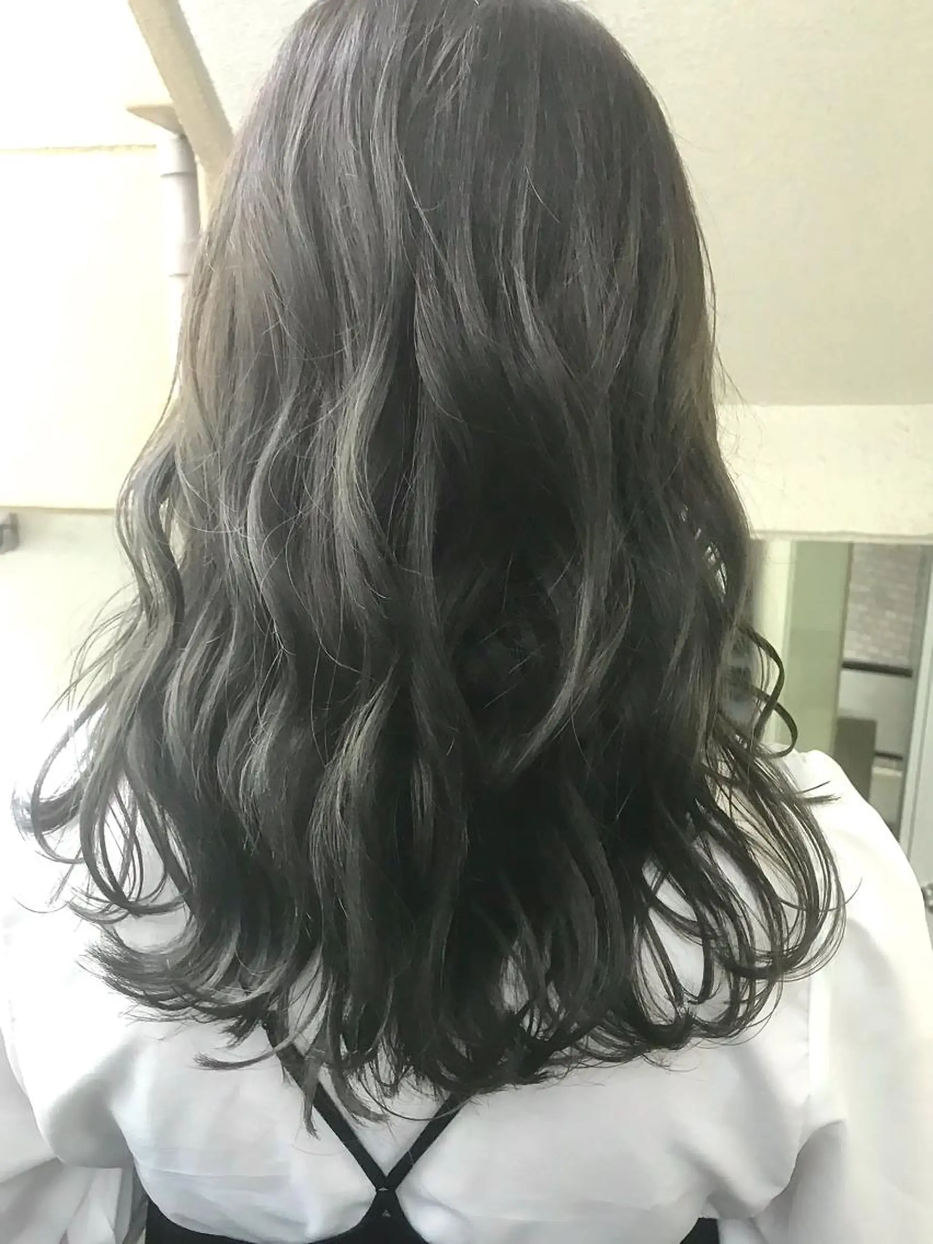 セミロング カラー ヘアカラー トリートメント 💎髪質改善💎 デザイナーshinのヘアスタイル