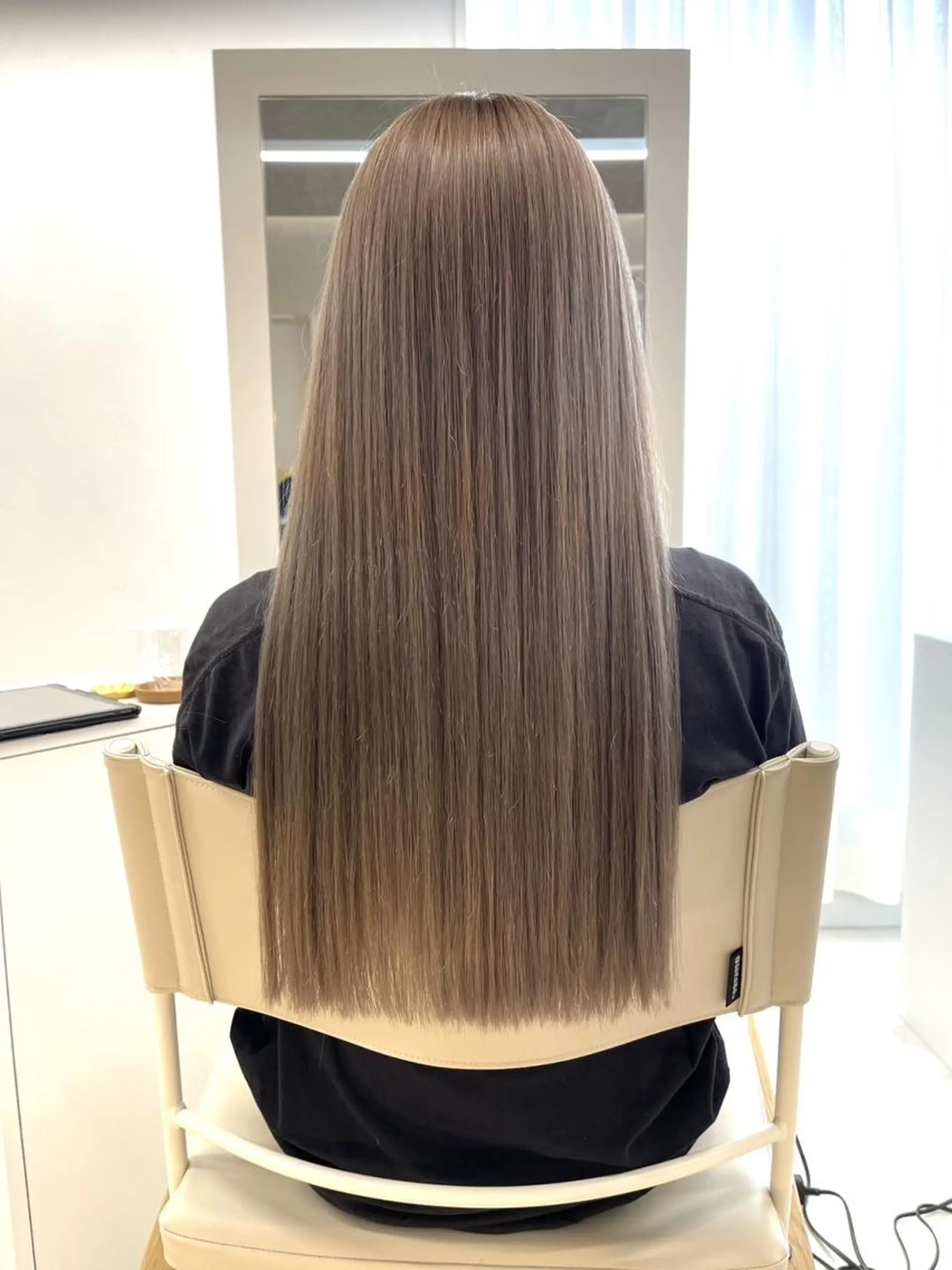 ロング カラー 透明感カラー/暗髪/ ブリーチ/reinaのヘアスタイル