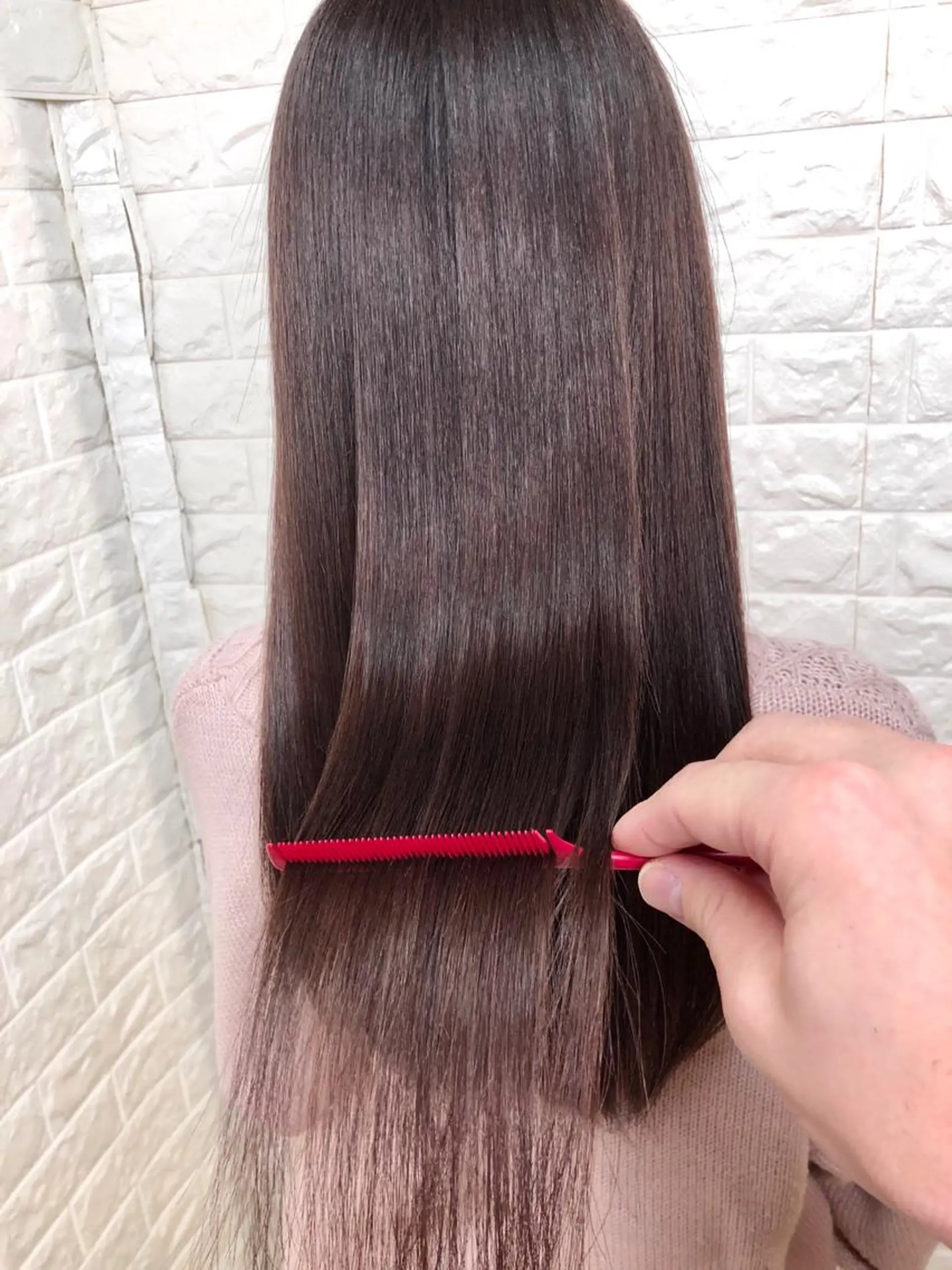 セミロング カラー ブラウンカラー ピンクカラー ピンクブラウン 髪質改善 ヘアカラー KIZU 髪質改善 オカルト怪談のヘアスタイル