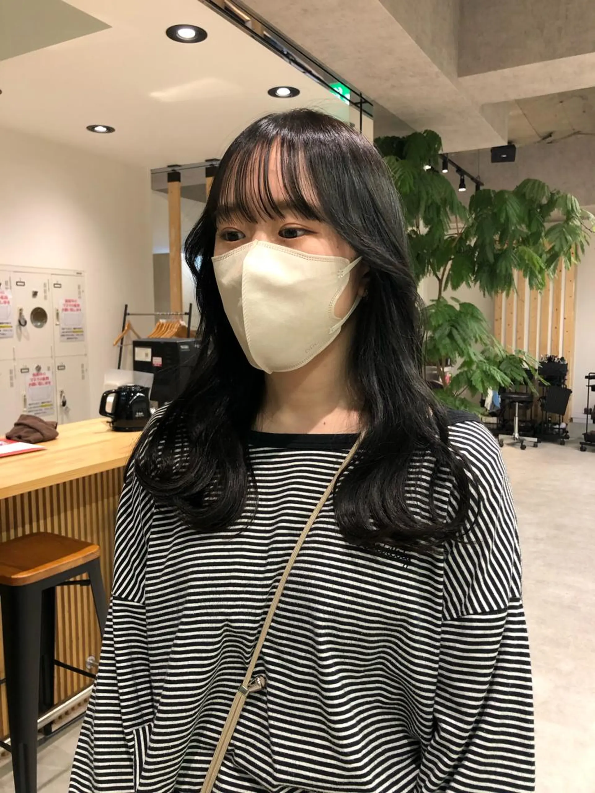 ロング カラー カット ヘアカラー レイヤー/顔まわり カット/地毛風カラーのヘアスタイル