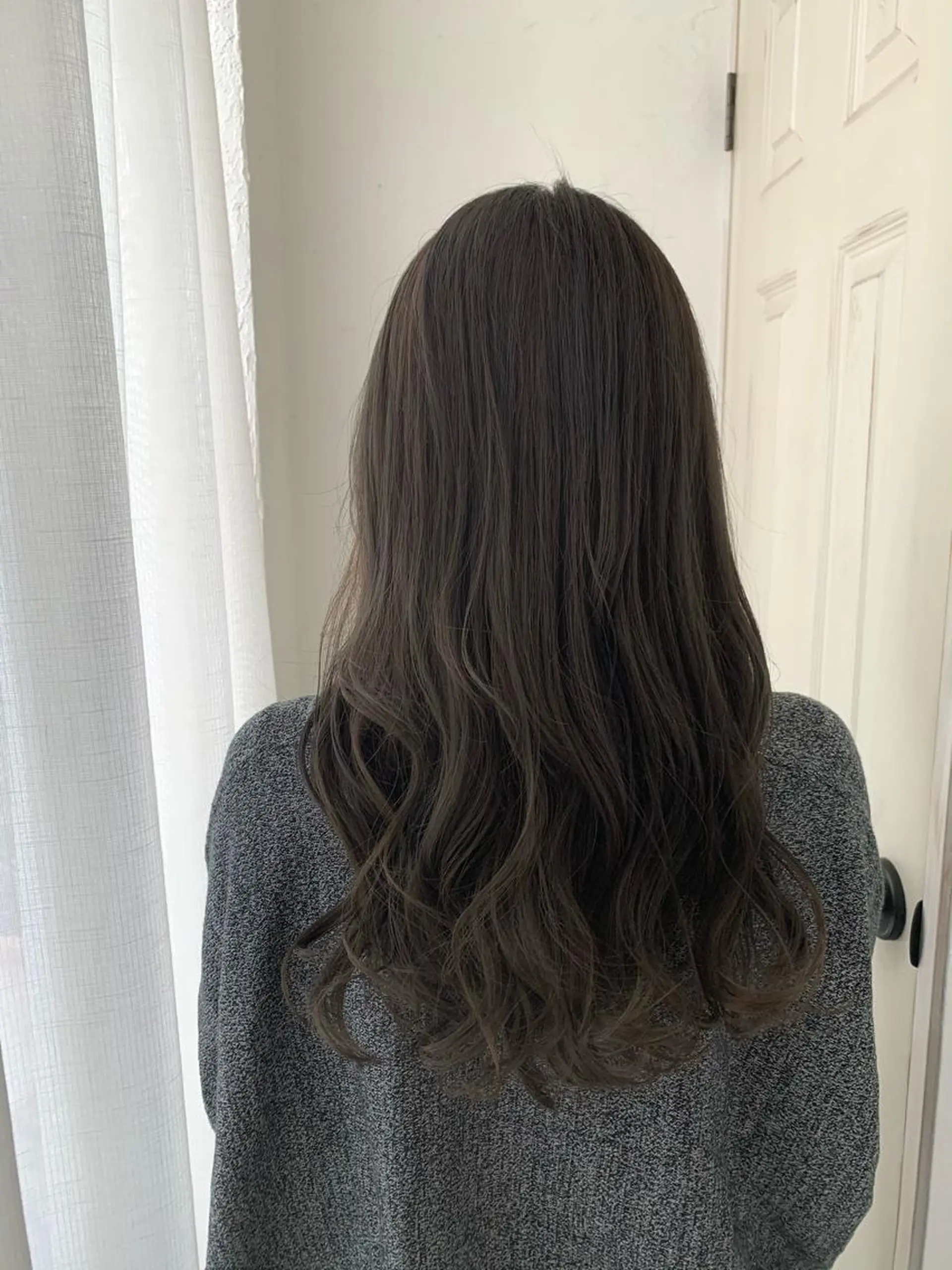 ロング カラー カット ヘアカラー fio マナミのヘアスタイル