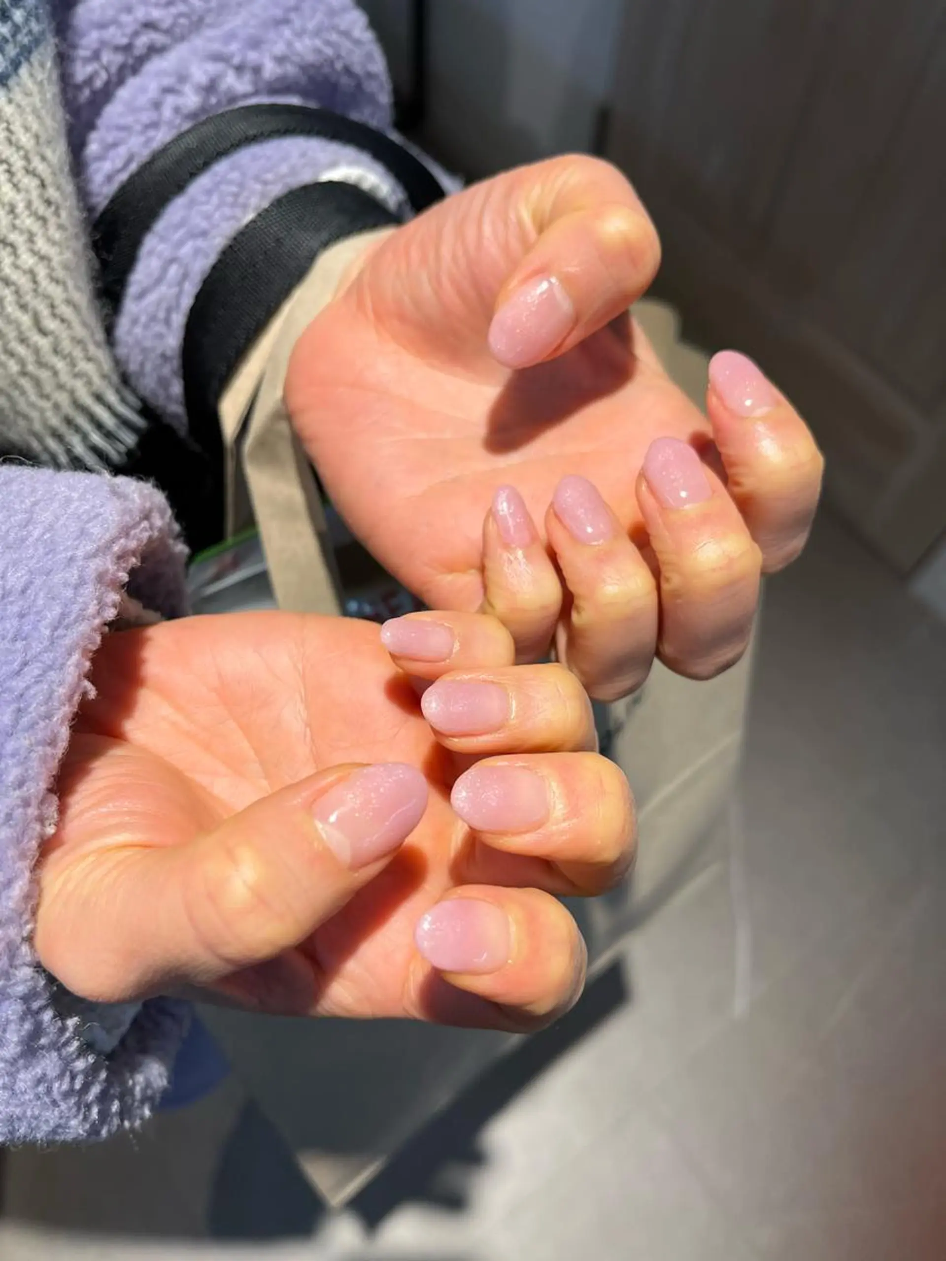 ネイル ラメ(グリッター) ラメグラデーション ピンク 🌼RIKA KAWAUCHI🌼のヘアスタイル