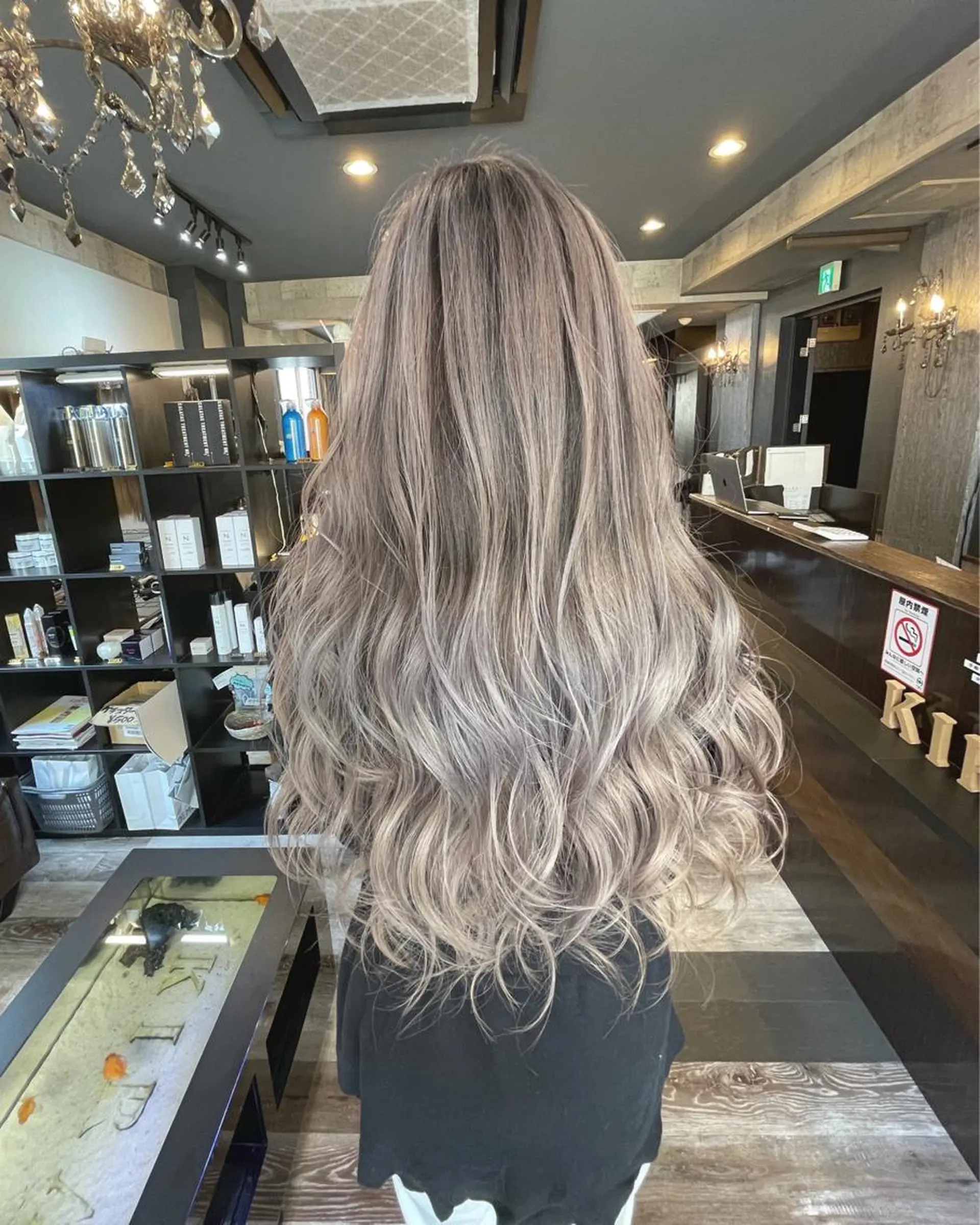 ロング シールエクステ ボブ エクステ 外国人風カラー ハイライト KIRA スズキ タクヤ/店長のヘアスタイル