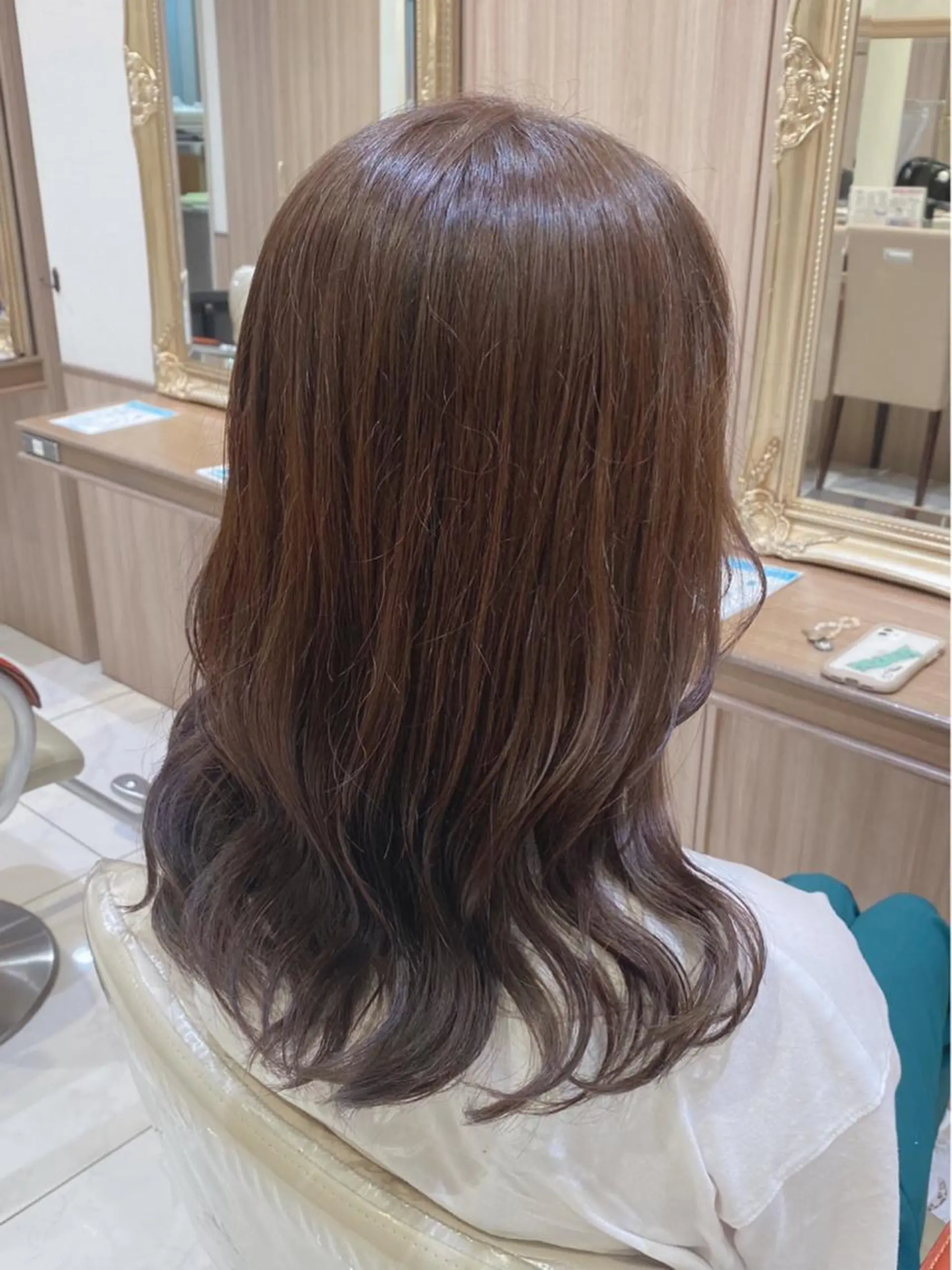 ロング カラー 古川 琴美のヘアスタイル