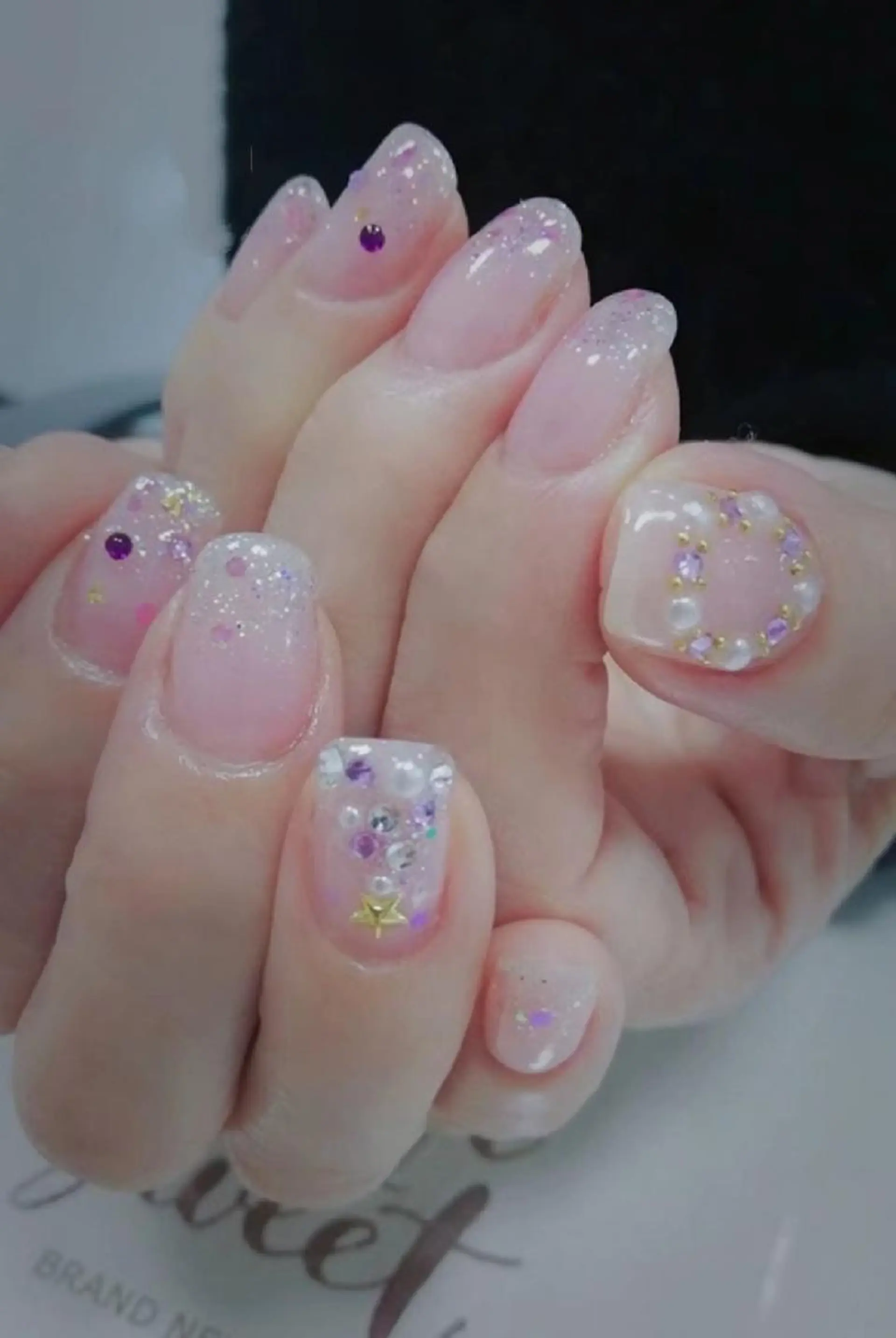 ネイル E·U·B ネイル所属・横浜市中区曙町 E·U·Bネイルのネイルデザイン