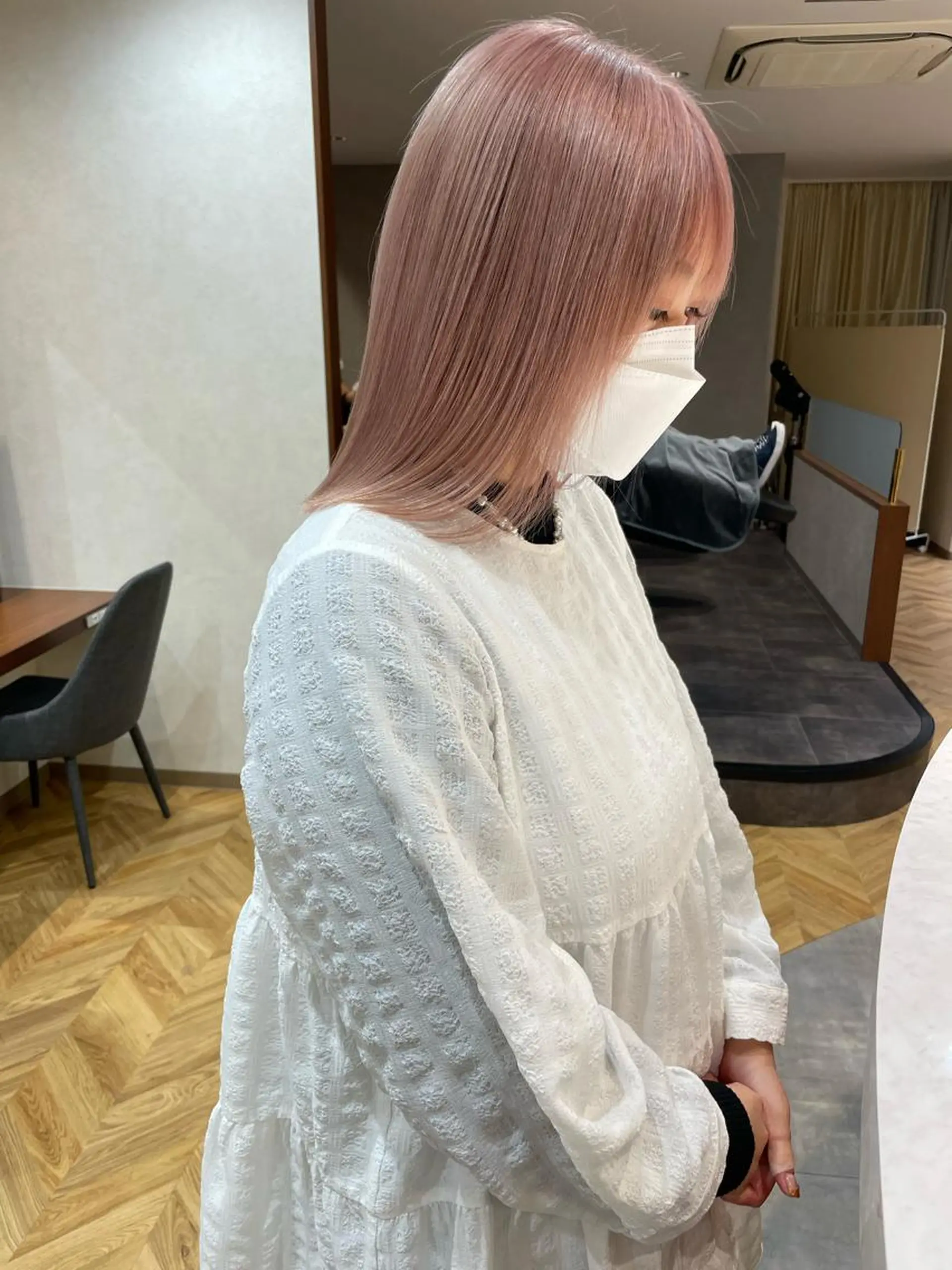 ミディアム 縮毛矯正 VEGA天神 ブリーチのヘアスタイル