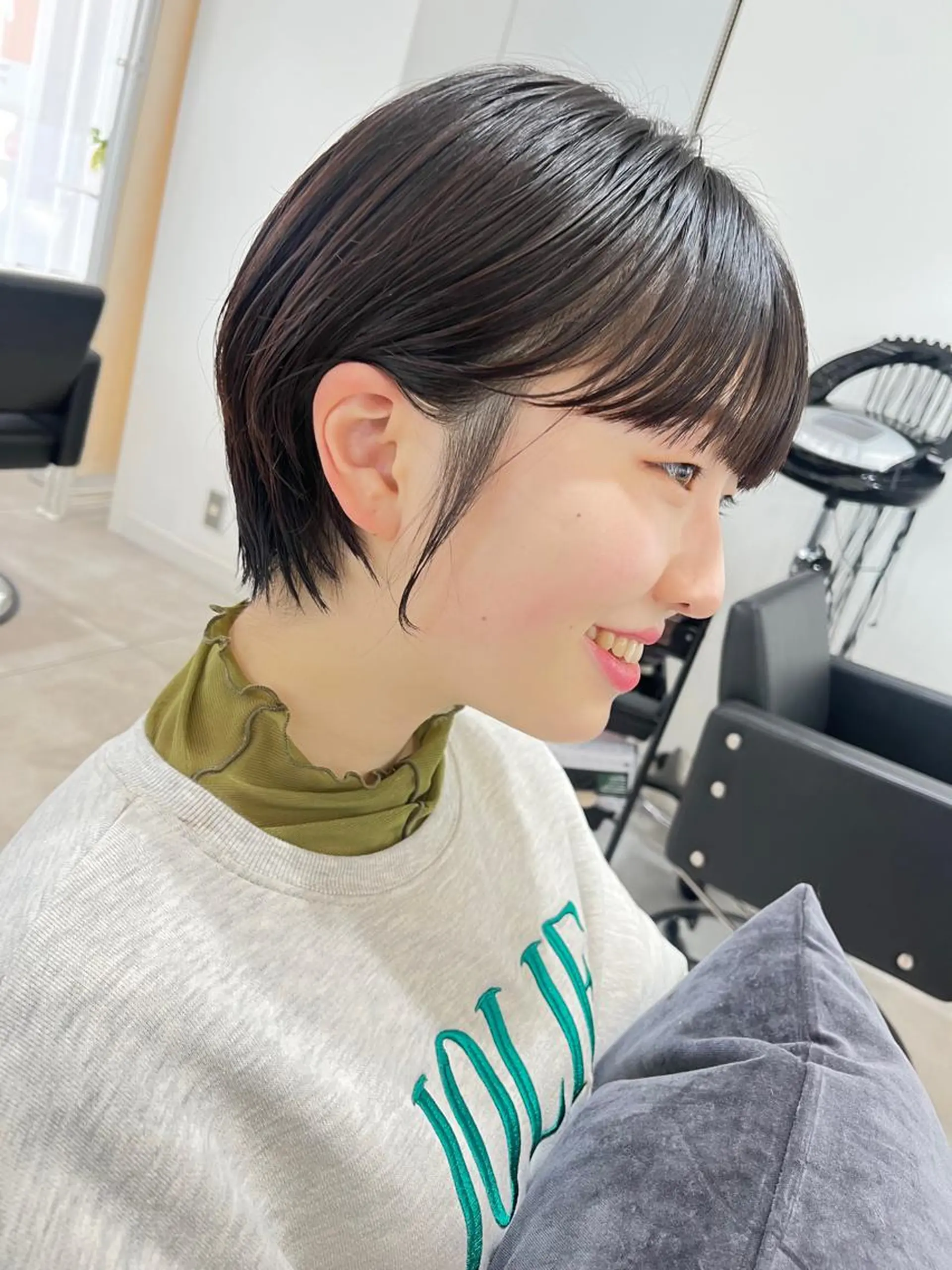 ショート カラー ショートヘア カット ヘアカラー トリートメント SOYON 🤍CHIZU🤍.のヘアスタイル