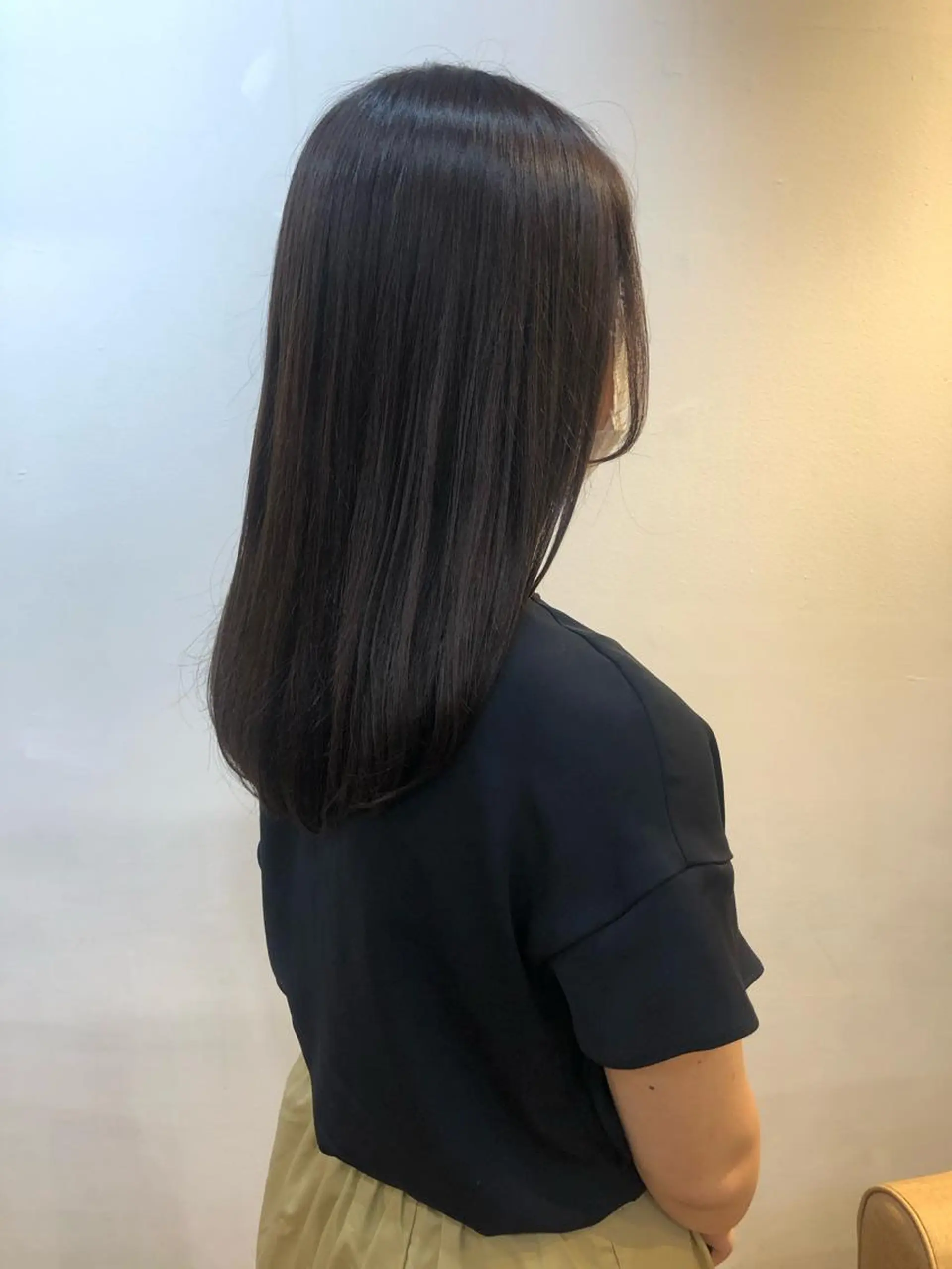 セミロング カラー あずまぐち めぐみのヘアスタイル