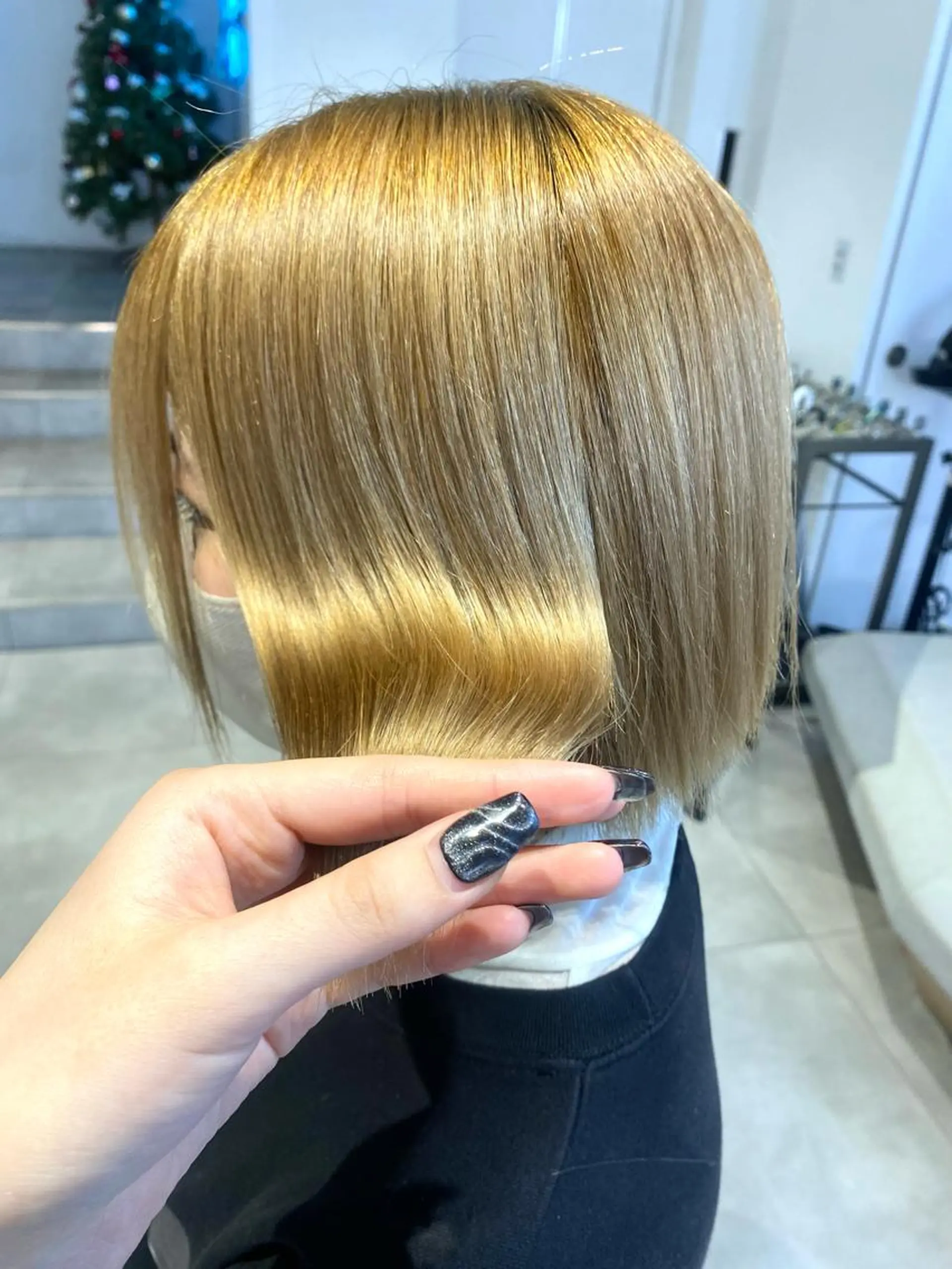 ショート カラー 酸性ストレート・ メンズ  三原 楊子のヘアスタイル