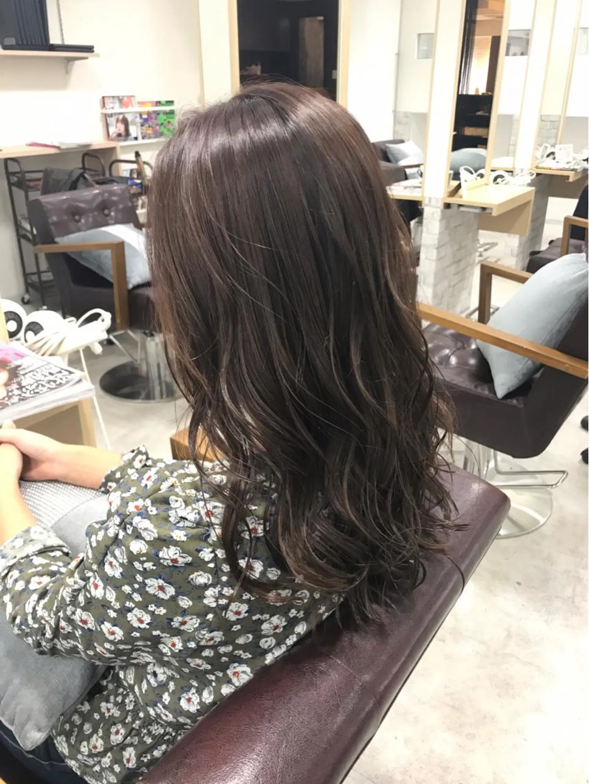 ミディアム カラー グレージュ カット ヘアカラー トリートメント マンツーマン/透明感 foi hairのヘアスタイル