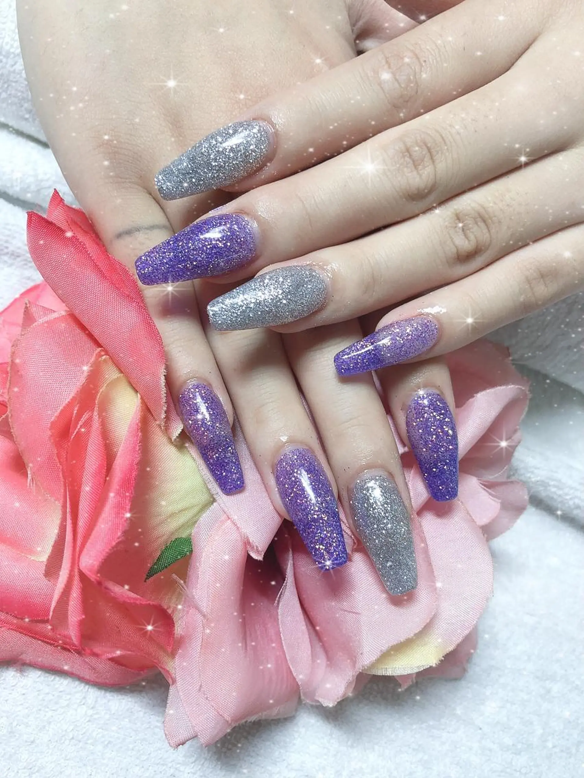 ミディアム ネイル ハンドネイル 《LB》ラブリエ Nail&eyeのマツエク・マツパデザイン
