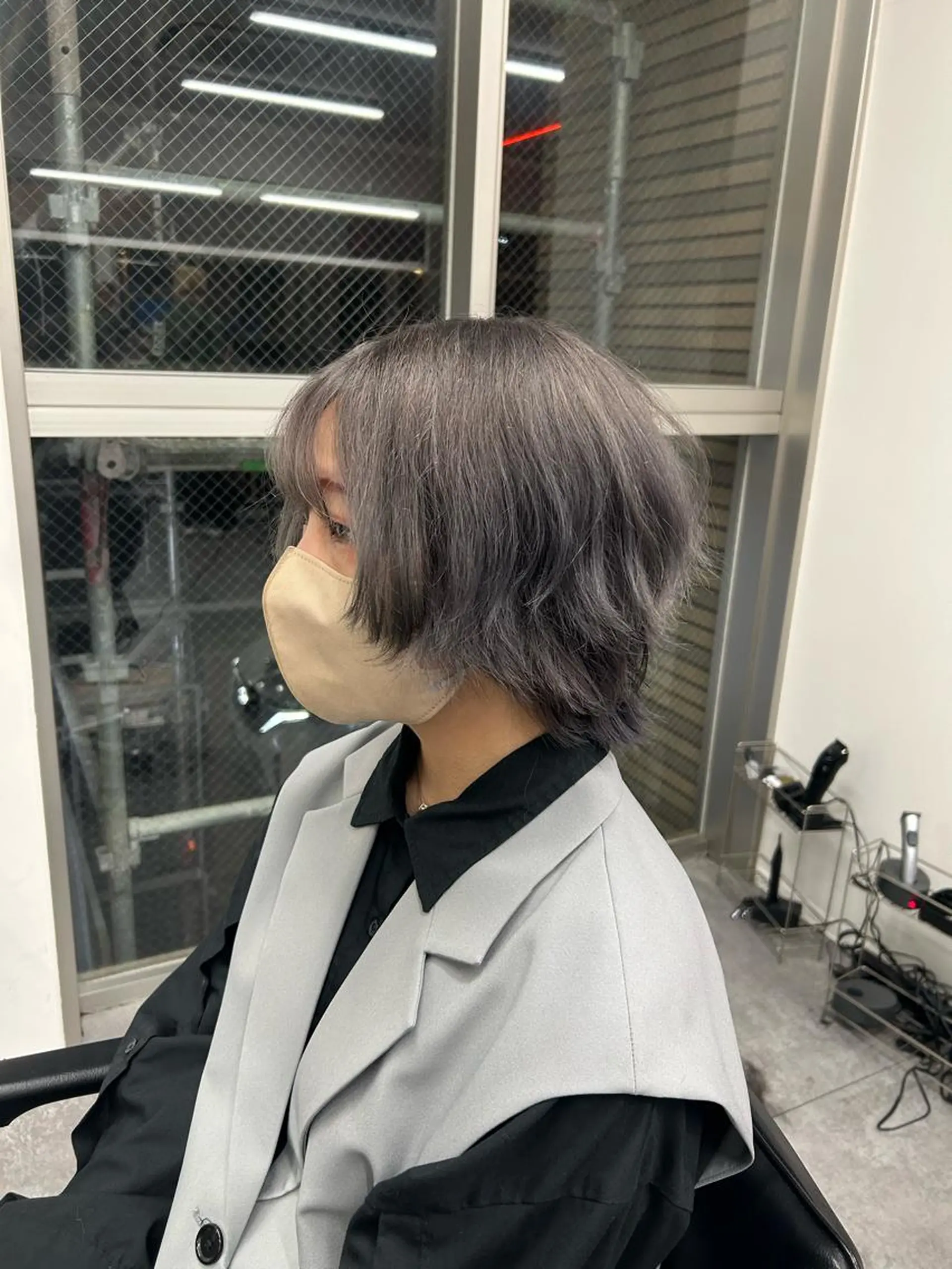 ショート カラー パーマ支持率No.1 ❤️‍🔥安成弾のヘアスタイル