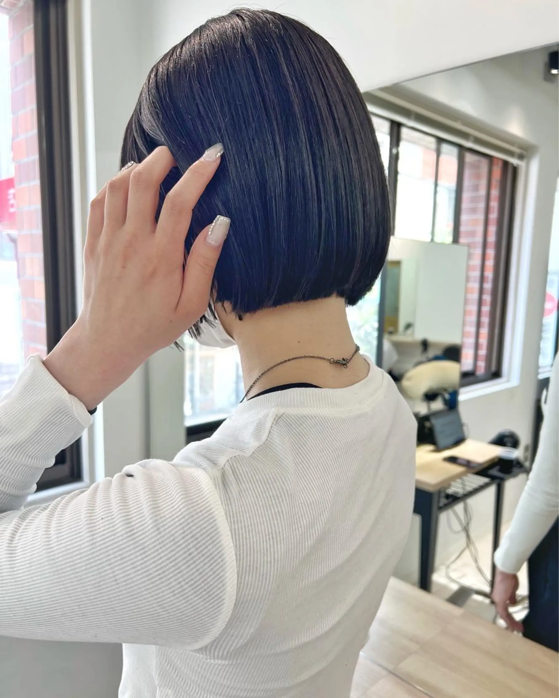 ショート ショートボブ ボブ ショートヘア カット ヘアカラー lar 立川南口所属・レイヤーボブ/ボブ 仲川和人のヘアスタイル