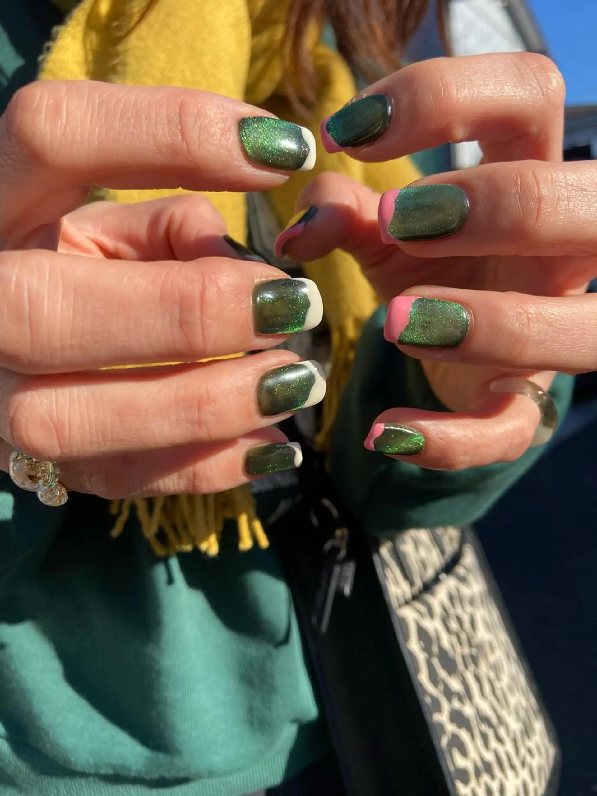 ネイル アートネイル ジェルネイル 韓国ネイル マグネットネイル . unffのネイルデザイン