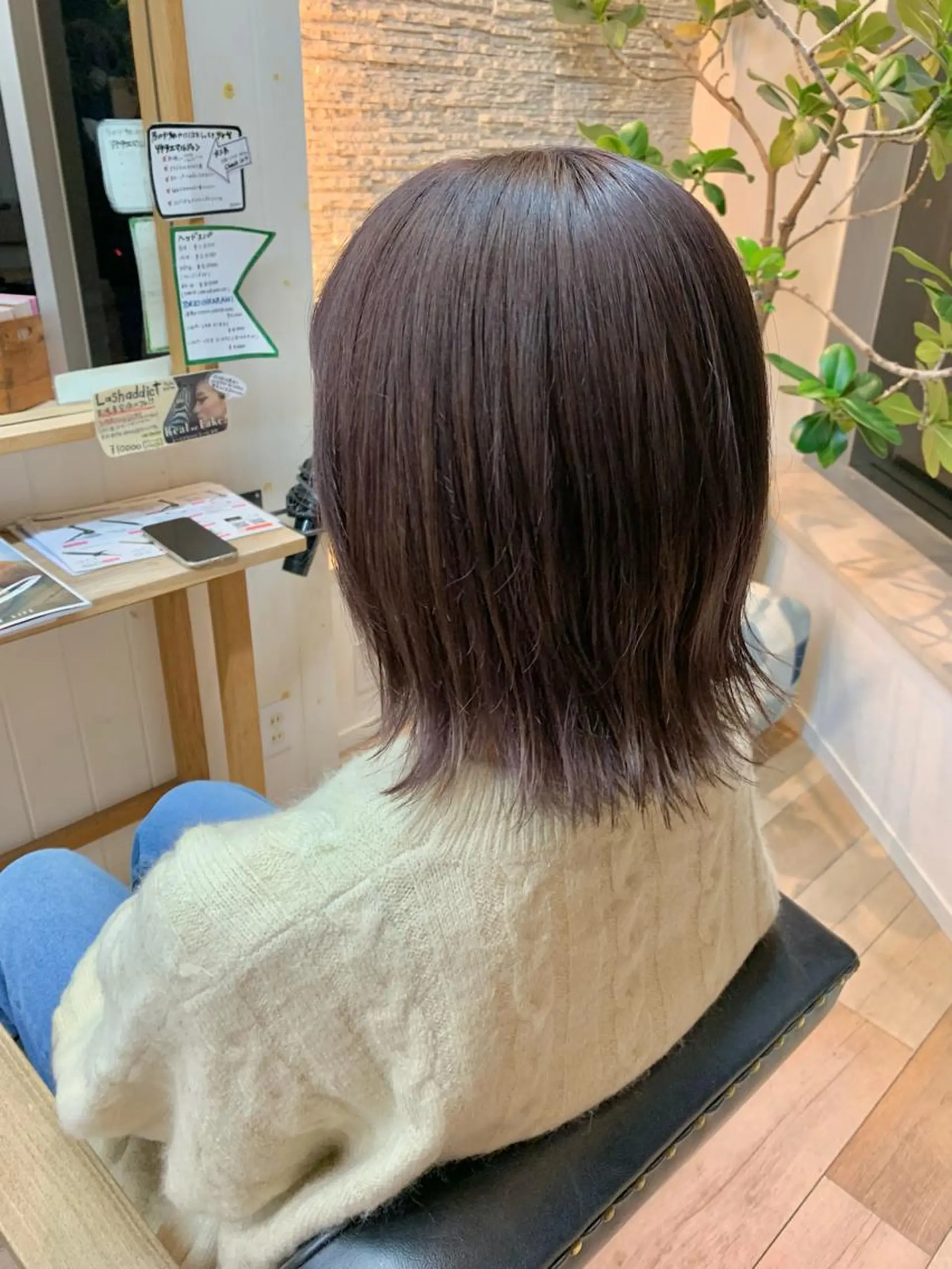 ミディアム カラー パープルカラー 艶ベージュ/オリーブ カラー🫒airiのヘアスタイル