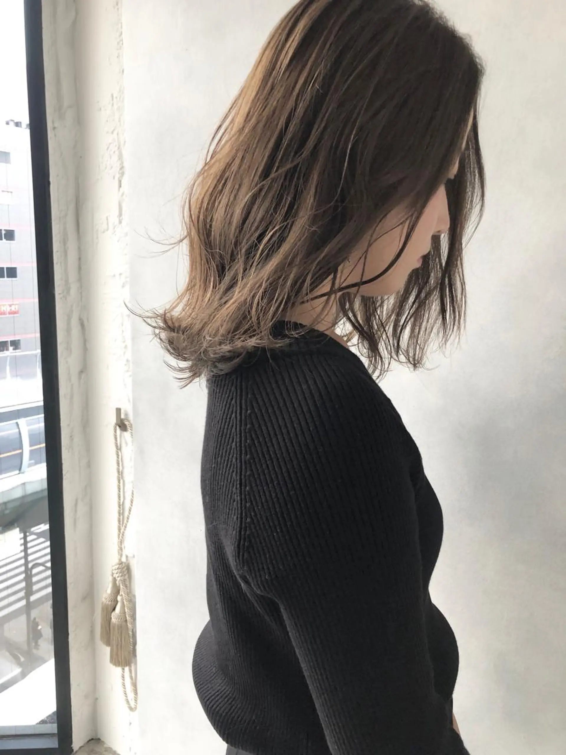 ミディアム 外国人風カラー ハイライト 小澤大輔 YOLO hairのヘアスタイル