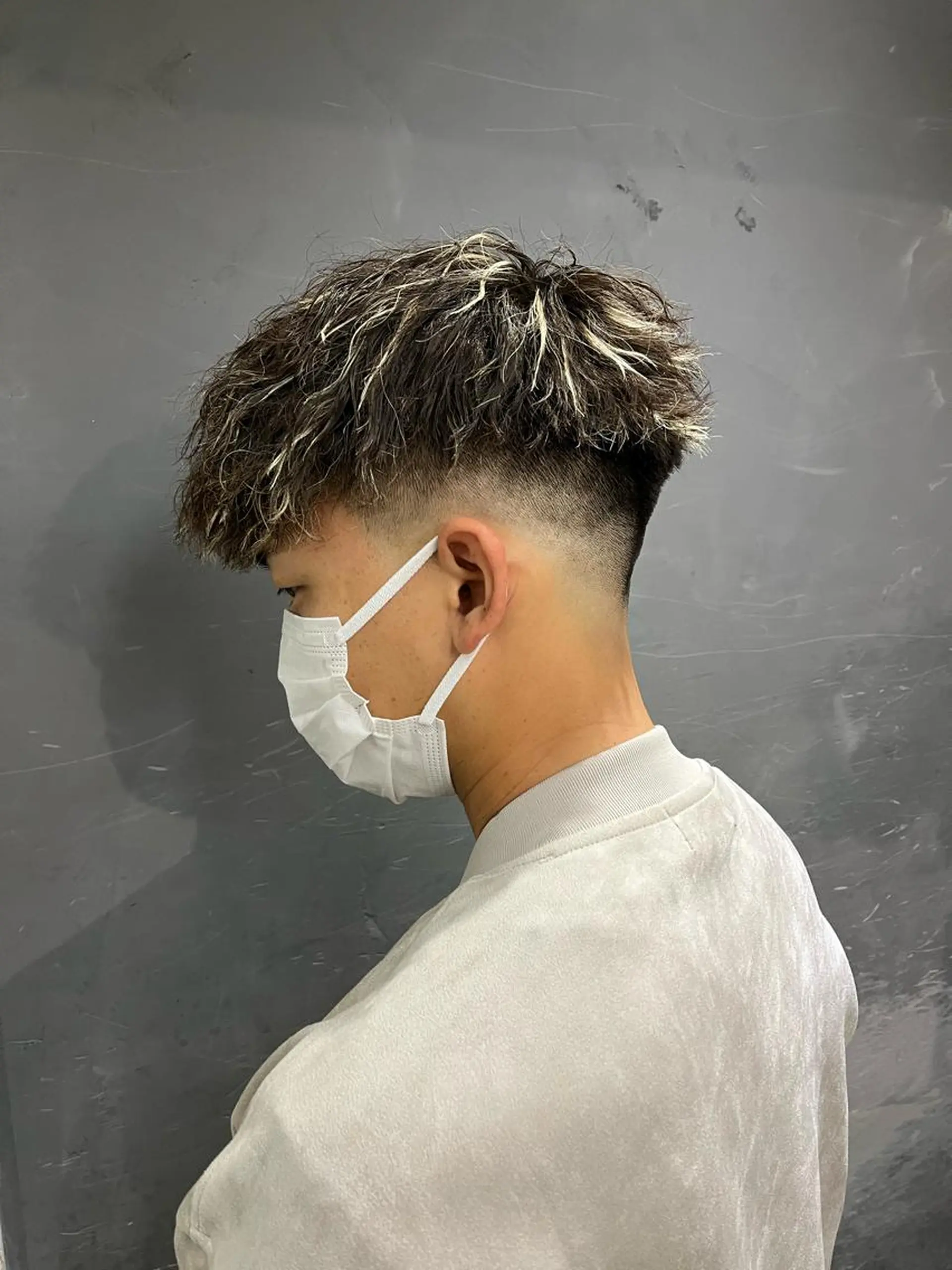 ショート カラー パーマ メンズ アイブロウ メンズパーマ メンズアイブロウ 京都駅メンズカット/ パーマ/Keigoのヘアスタイル