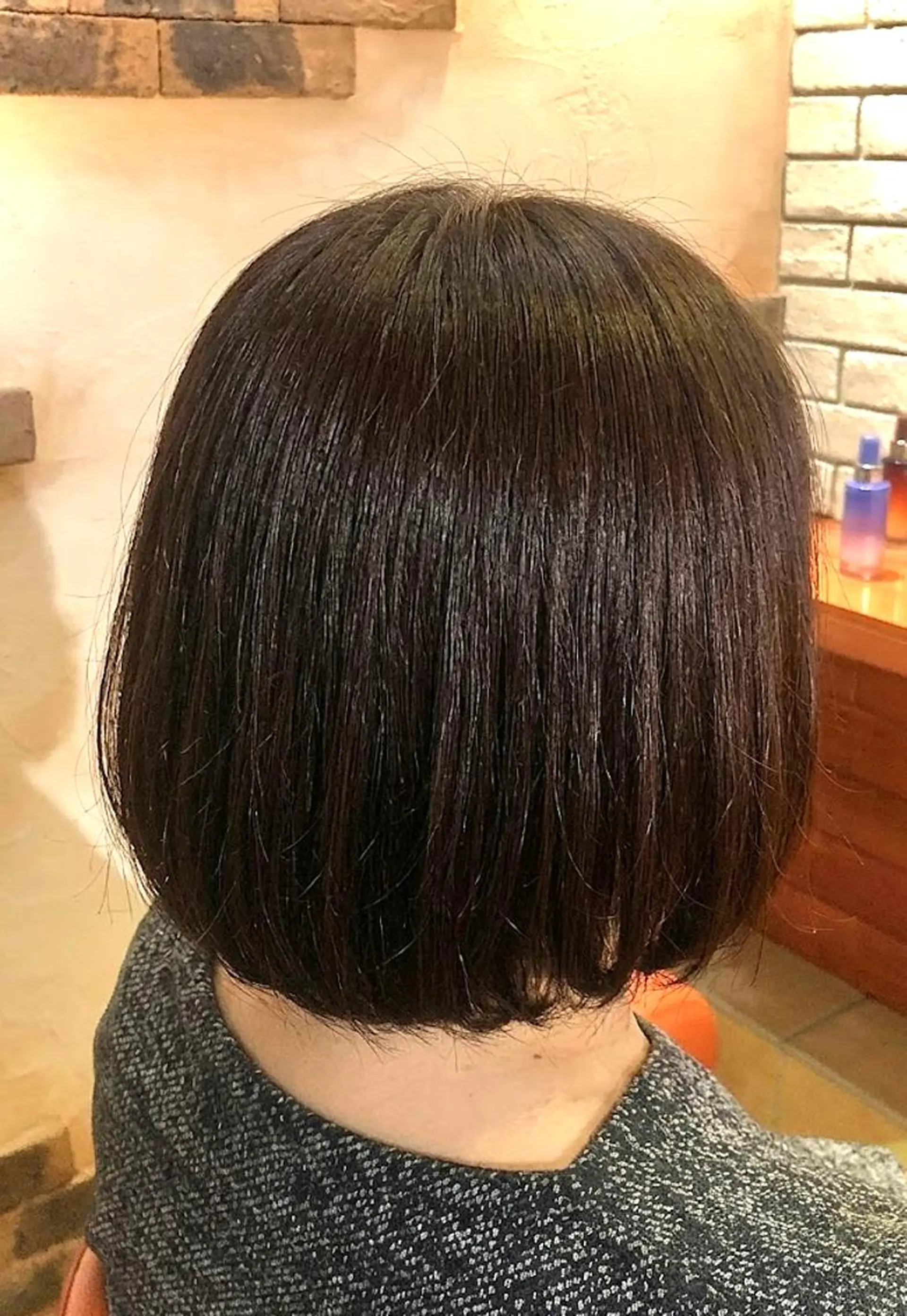 ミディアム ボブ カット トリートメント ヘッドスパ flencia 丸 和博｜カットのヘアスタイル