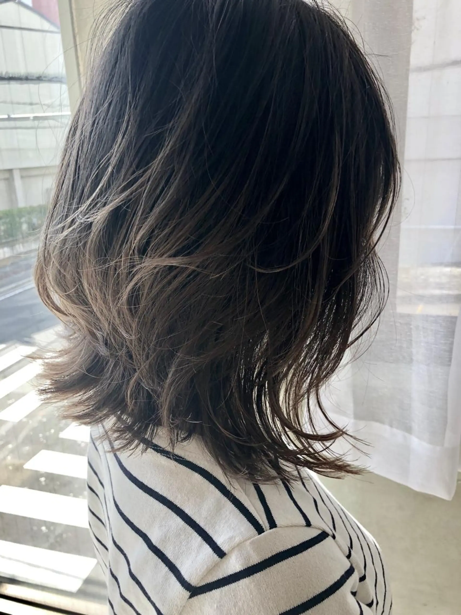 ミディアム カラー 岡本 一平のヘアスタイル