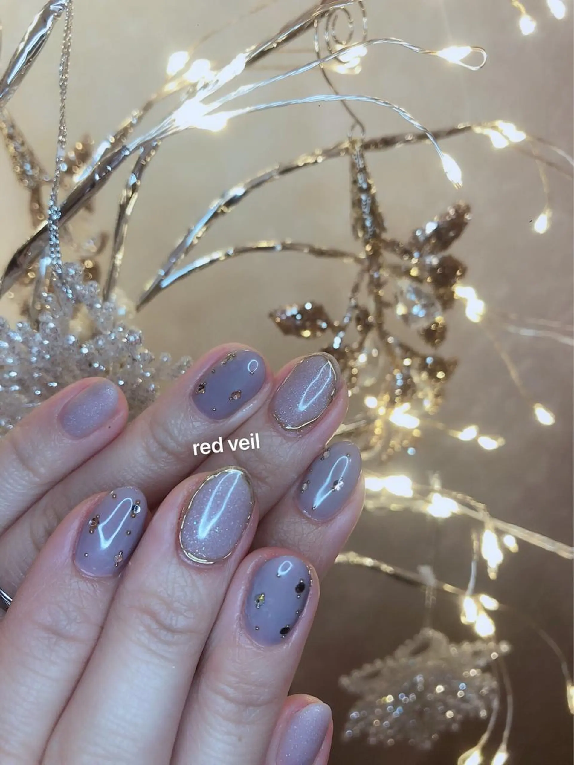 ミディアム ネイル 長さ出し専門 nynaのネイルデザイン