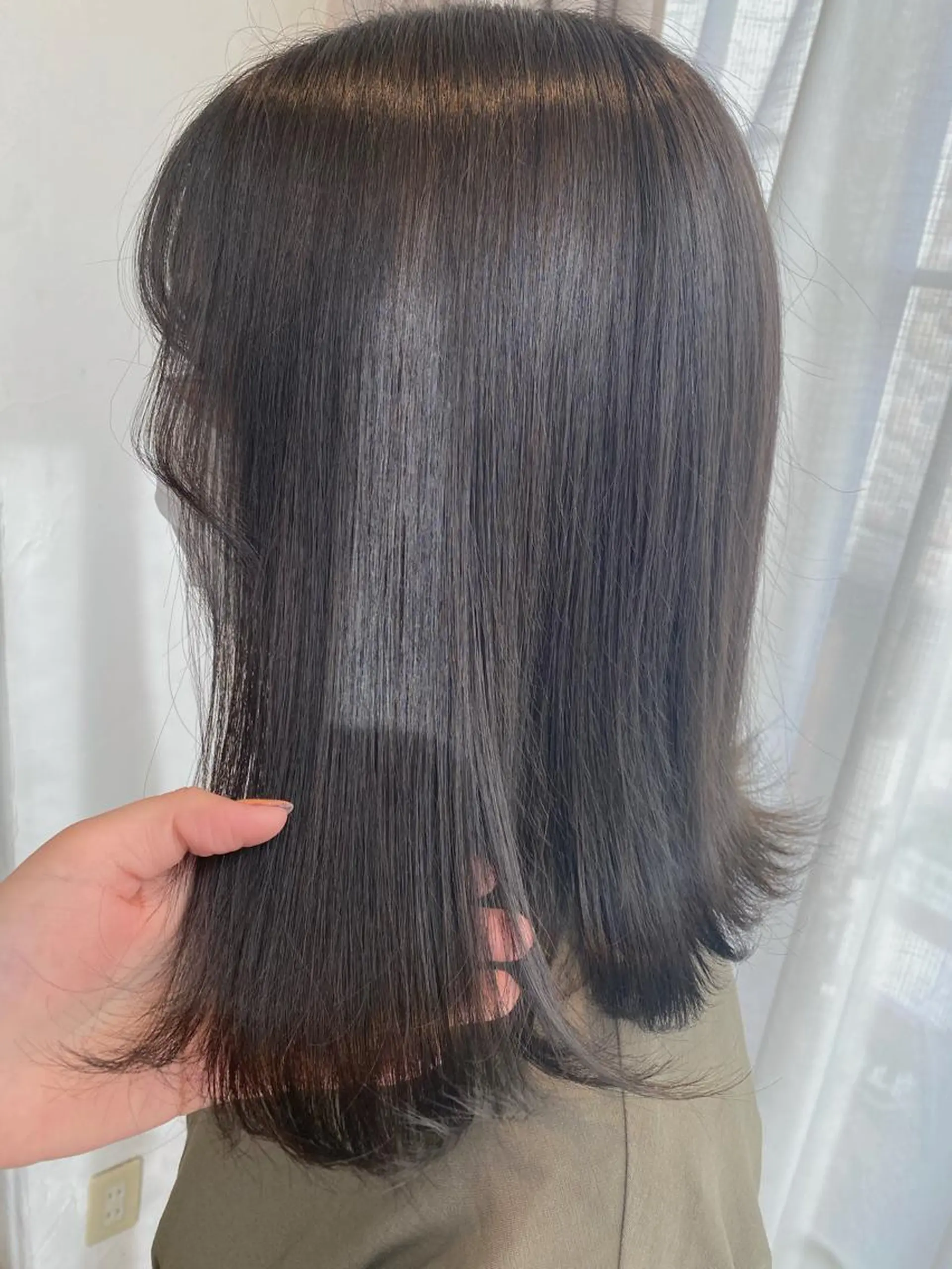 ミディアム sio.nail&eyebrow salon shimokitazawa2号店所属・nailist mana𖤐´-のネイルデザイン