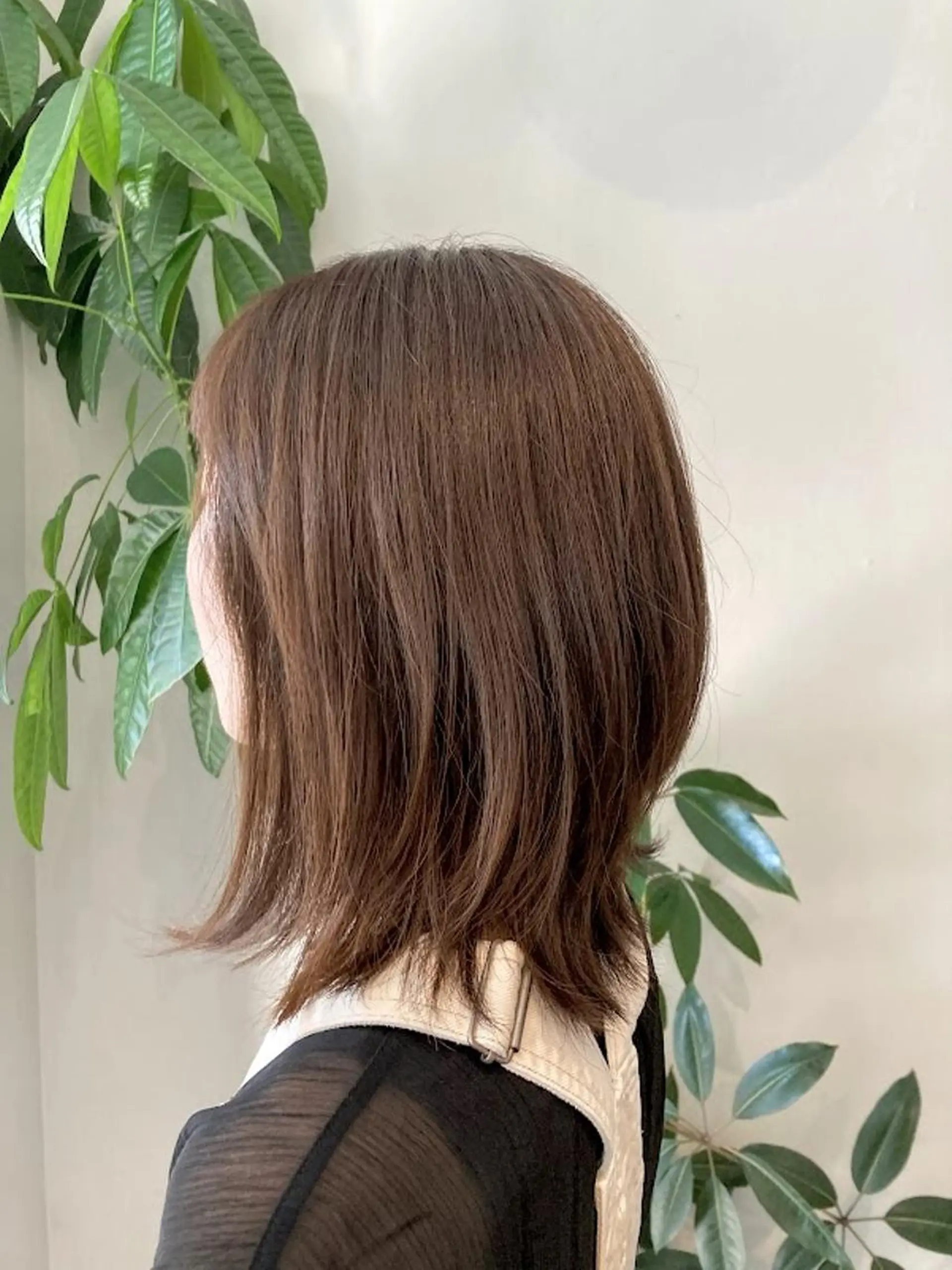 ミディアム 齋藤 リョウコのヘアスタイル