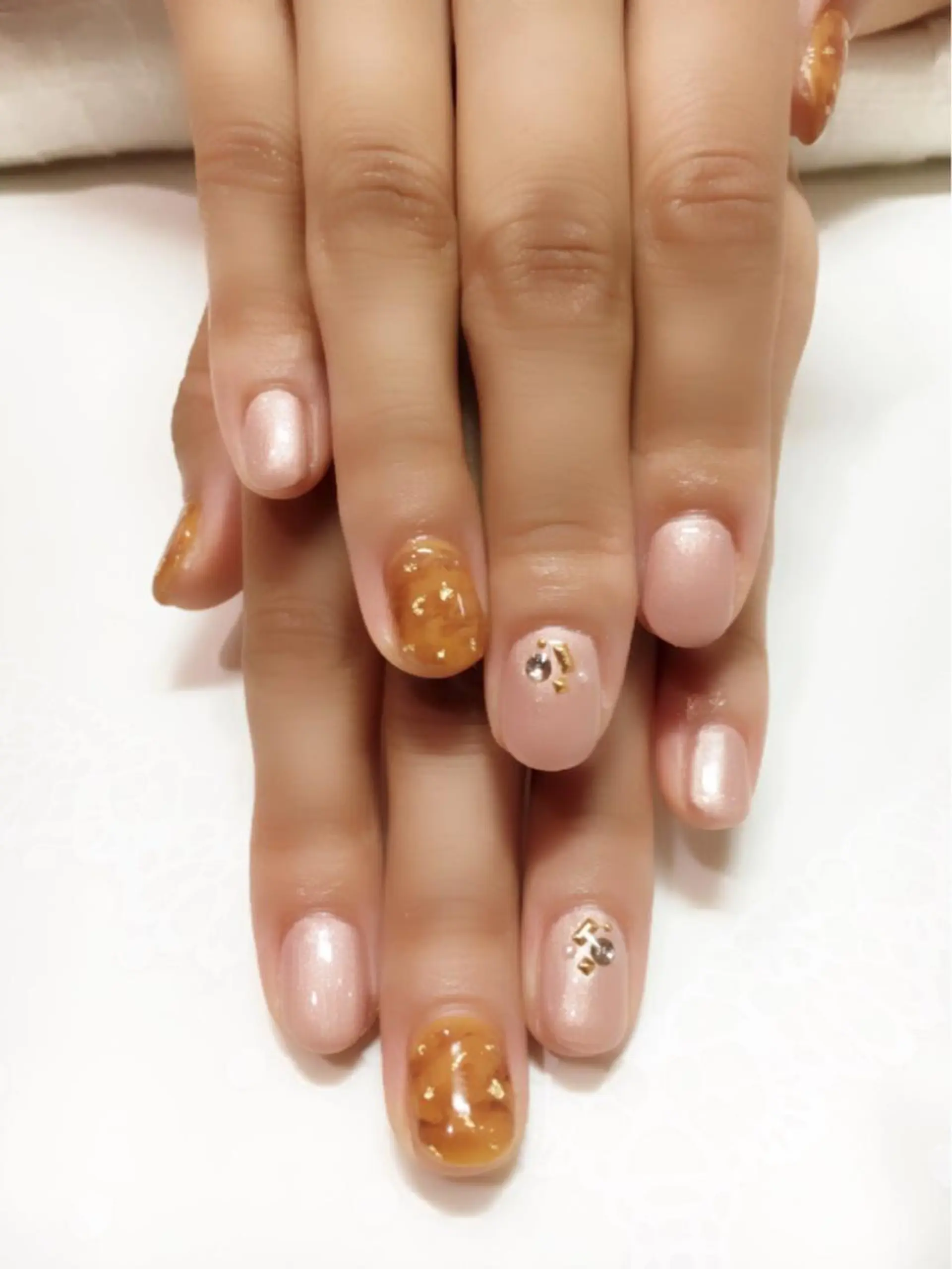 ネイル べっ甲ネイル フジタ エリカのネイルデザイン