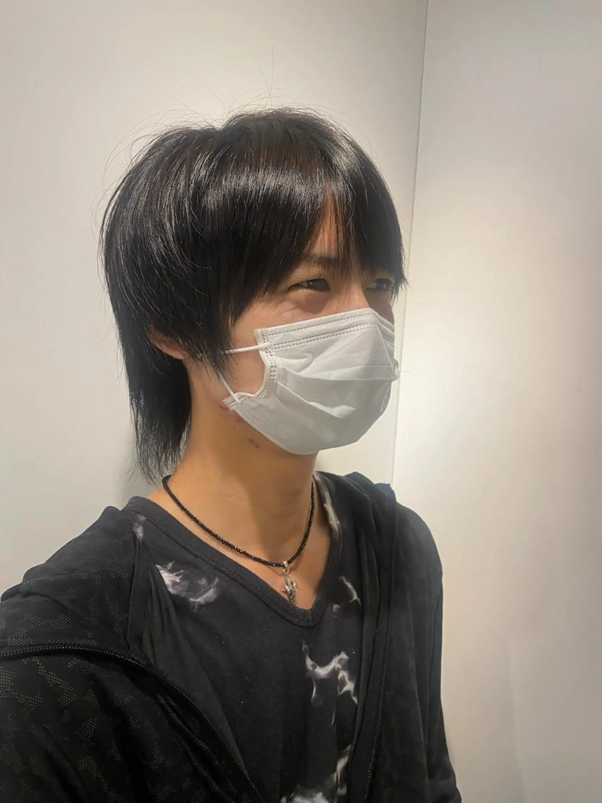 メンズ メンズウルフカット ウルフカット カット ヘアカラー 西山 恵太郎のヘアスタイル