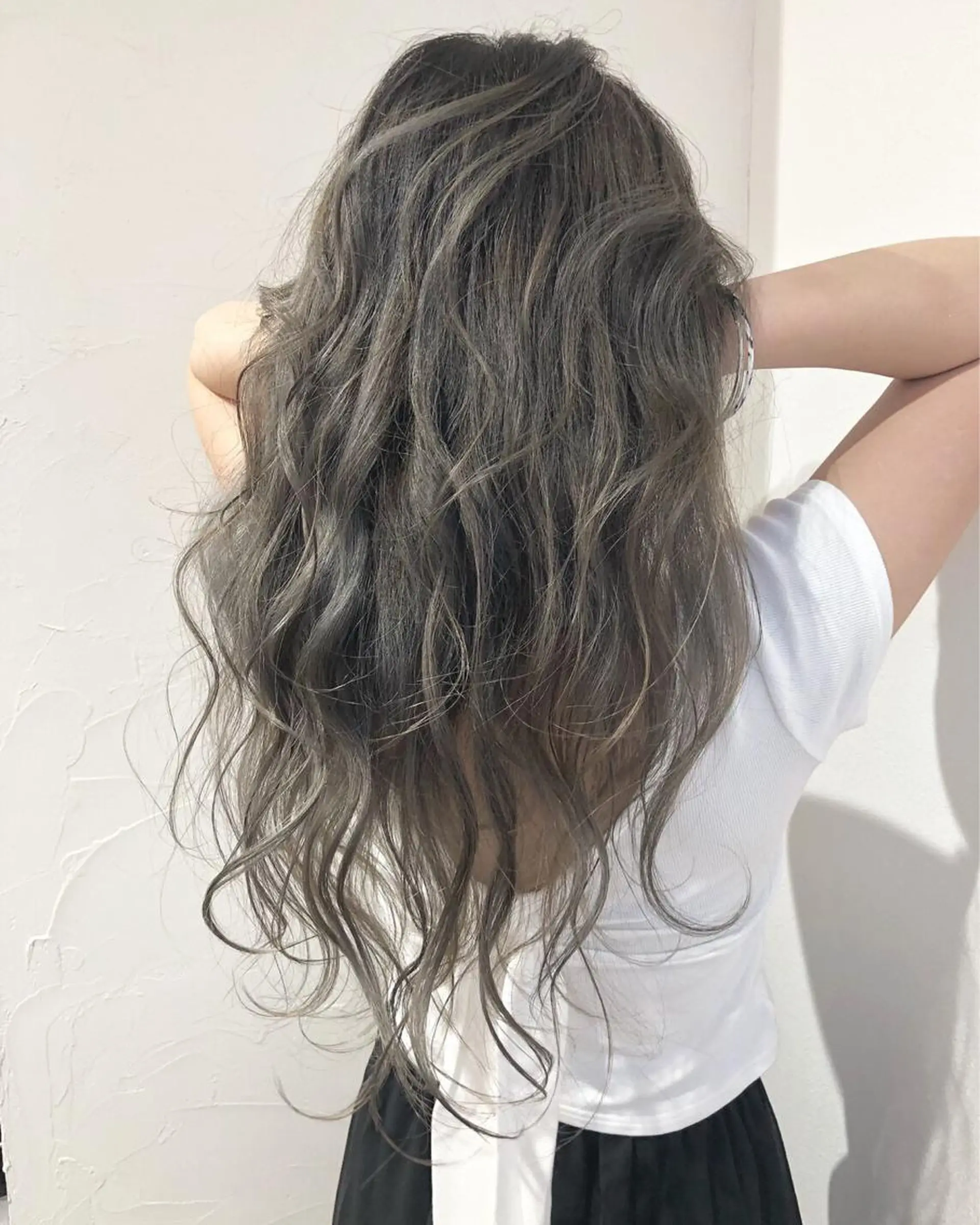 ロング カラー ヘアカラー エクステ WEST OLAND加藤圭介のヘアスタイル