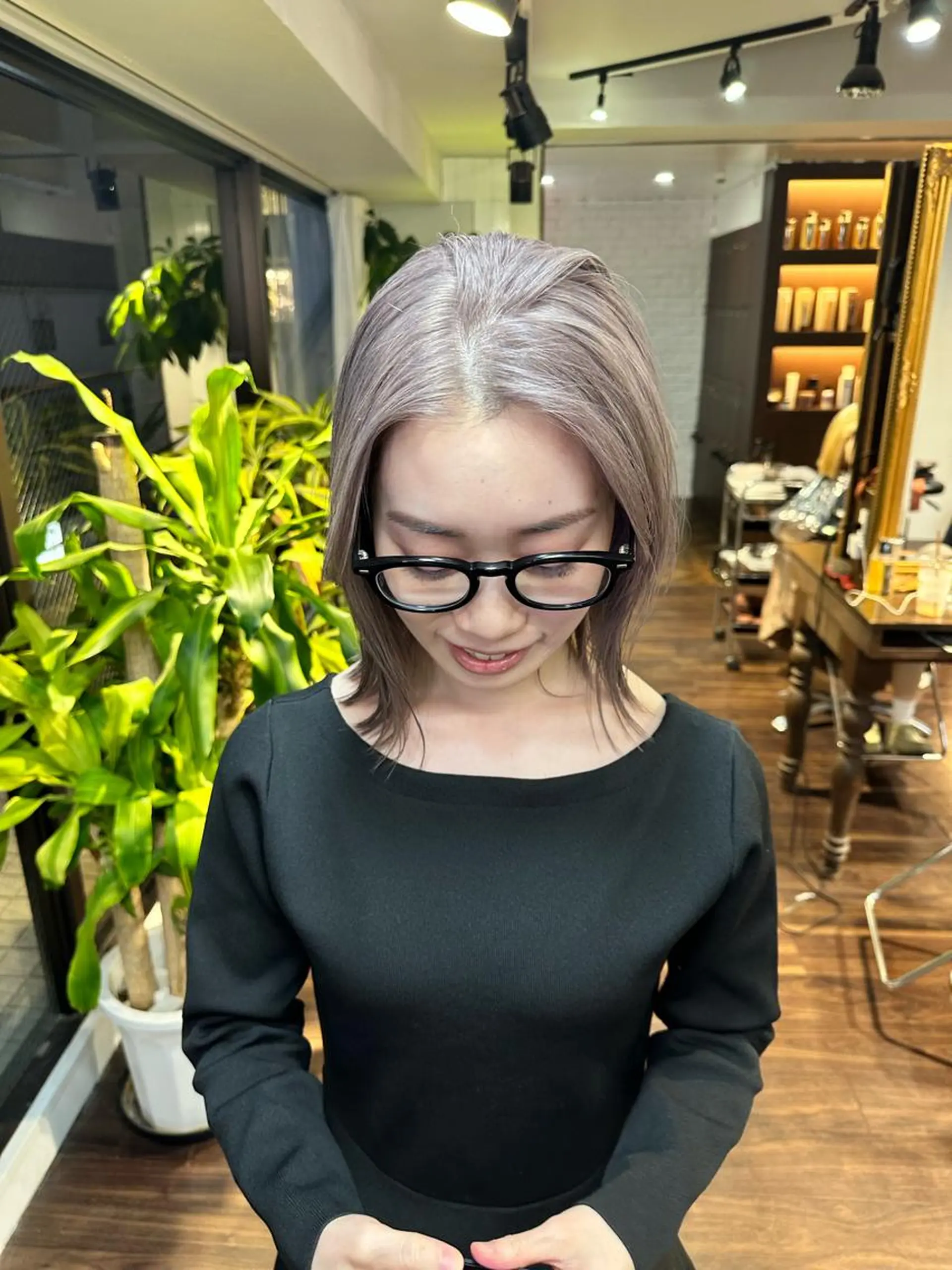 ミディアム 韓国風カラー ボブ デザインカット 顔まわりレイヤー 顔周りカット カット ヘアカラー トリートメント ワンホンヘア ケラチン/Kaitoのヘアスタイル