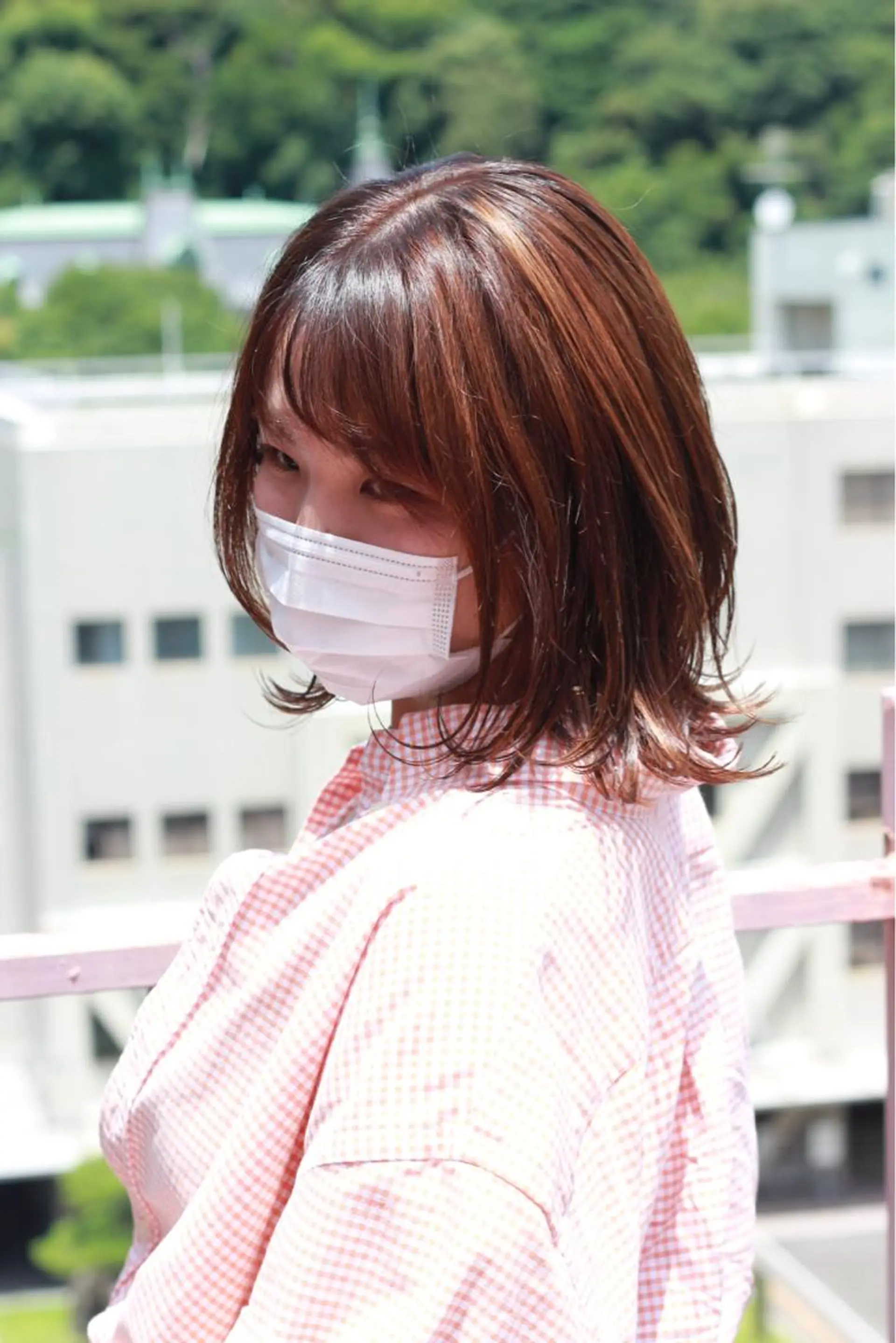 ミディアム カラー ハイライトカラー オレンジ ハイライト カット ヘアカラー Viage （ビアージュ）のヘアスタイル