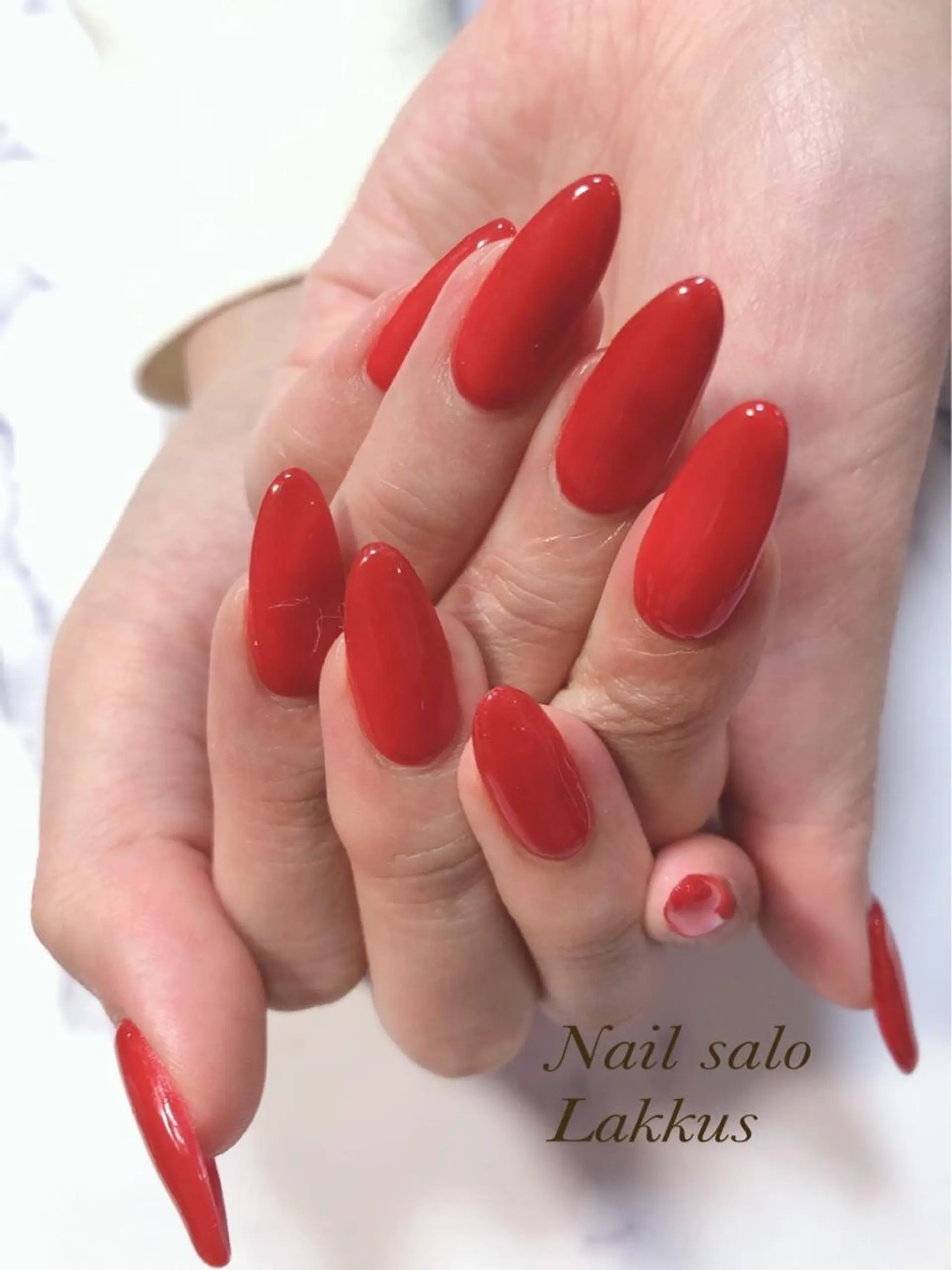 ネイル Lakkus T－CHIのネイルデザイン