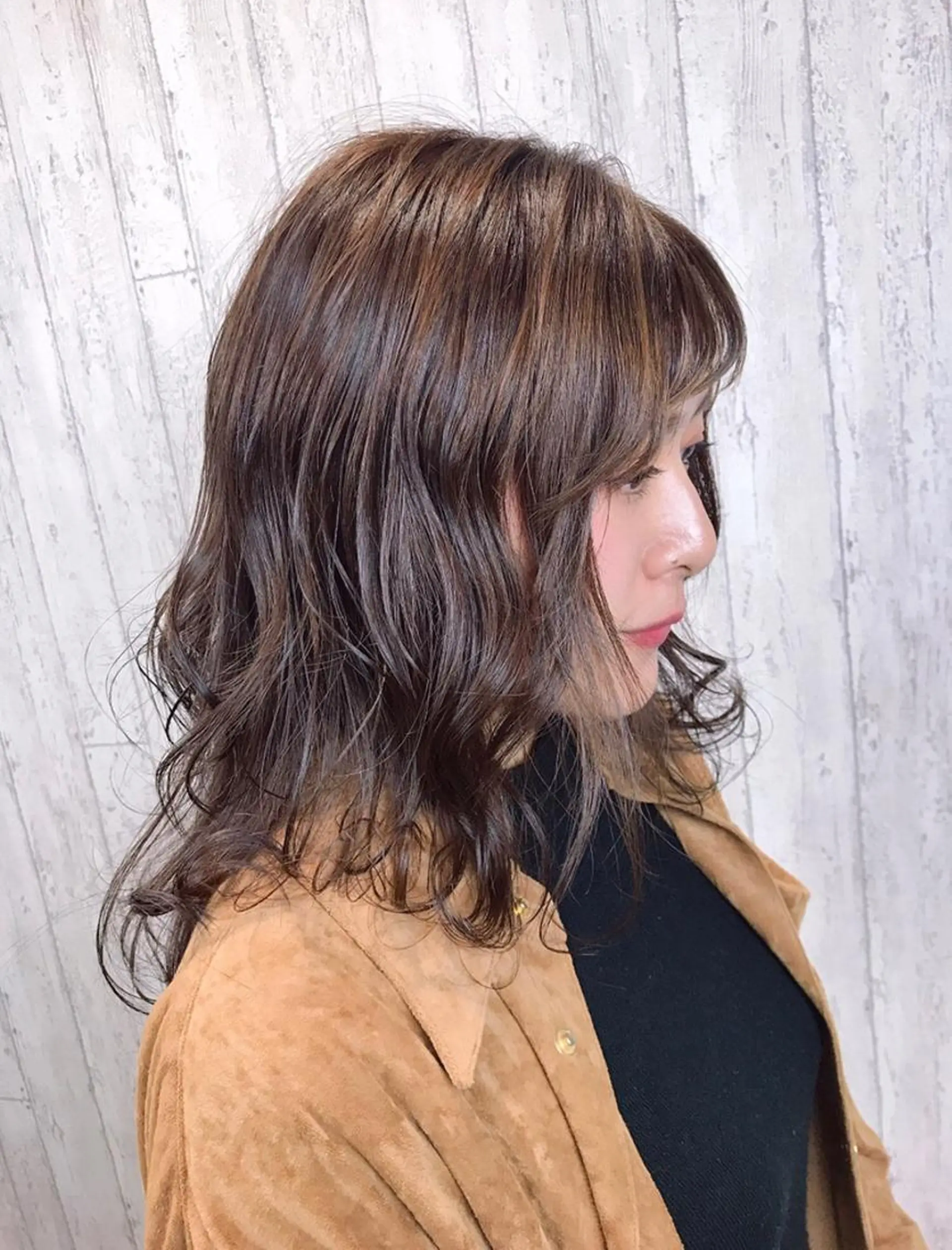 ミディアム カラー ベージュカラー イルミナカラー カット ヘアカラー トリートメント 田中 あかねのヘアスタイル