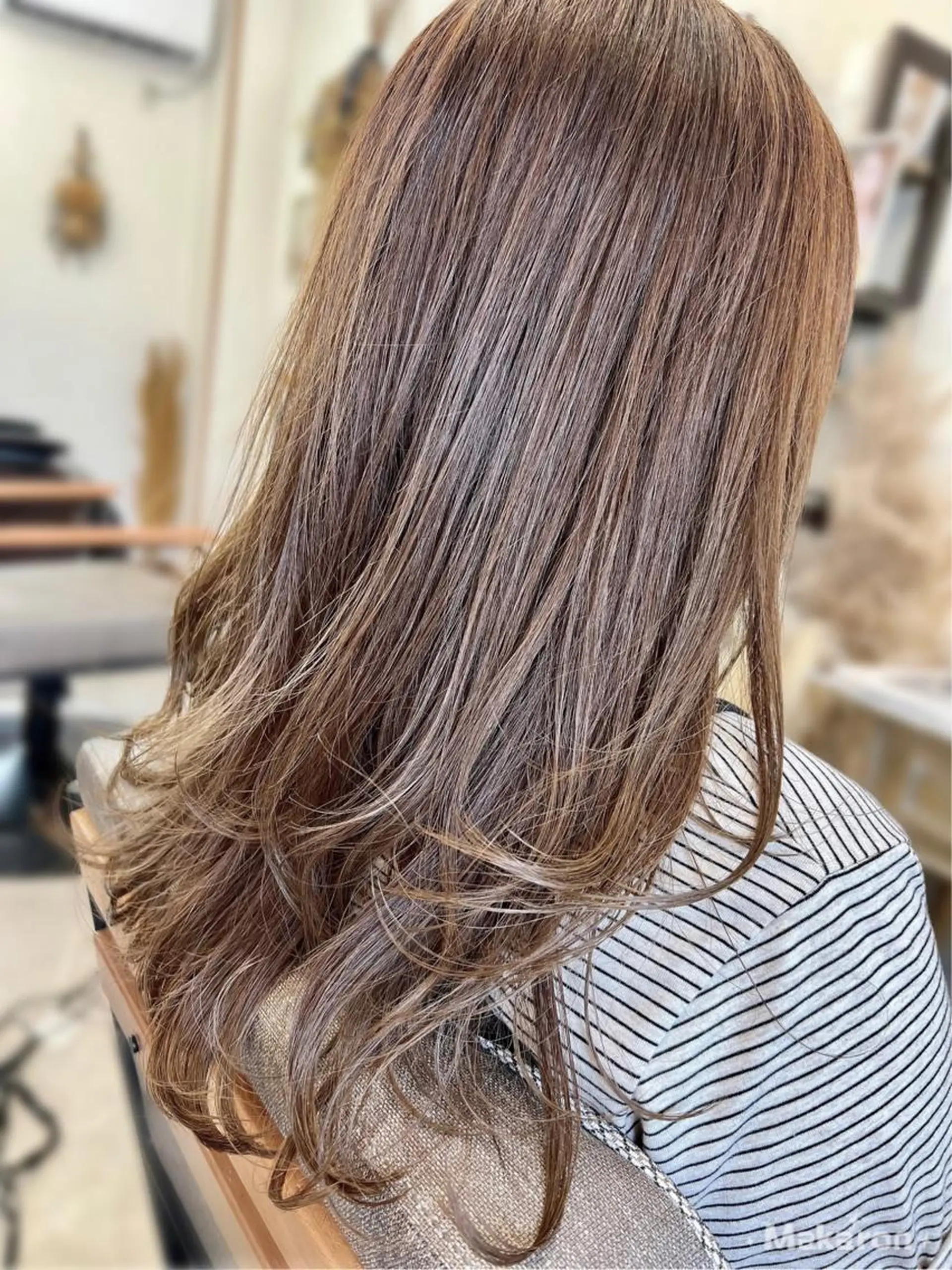 ロング カラー アッシュ ベージュカラー グレージュ hair works raptureのヘアスタイル