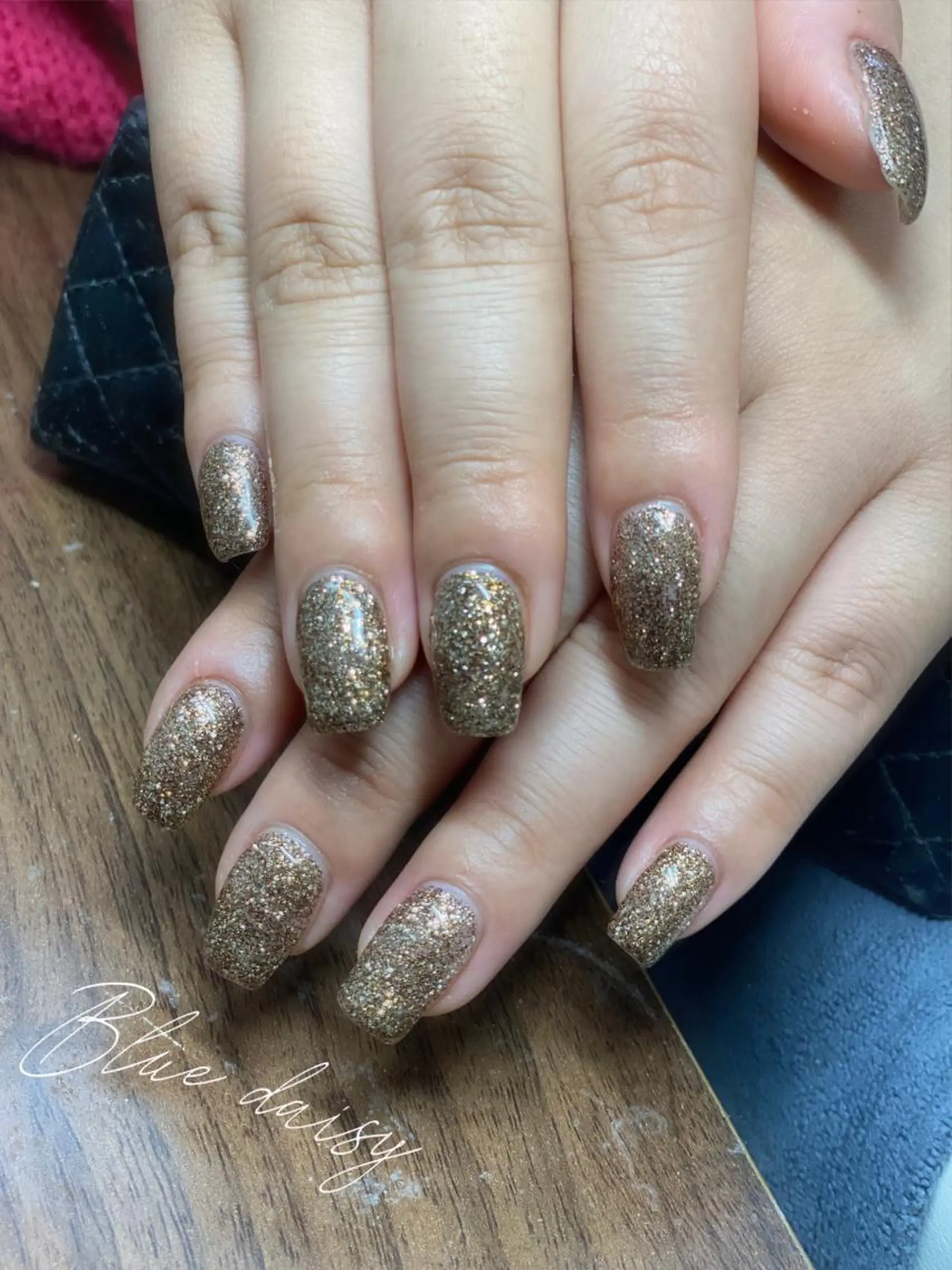 ネイル ブラウン ラメ(グリッター) Blue　daisy　栄本店 【ブルーデイジー】所属・Blue daisy 栄本店のネイルデザイン